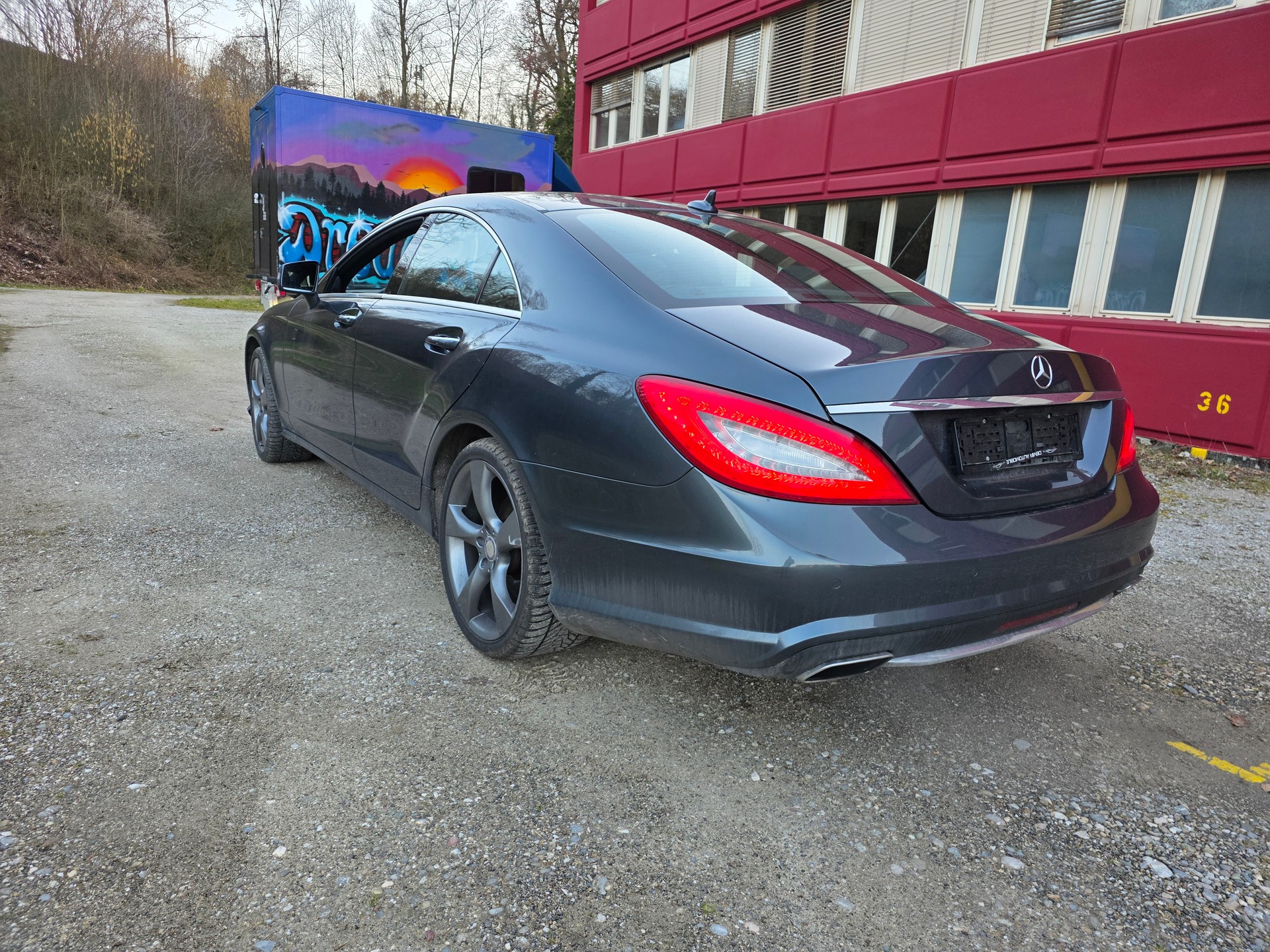 MERCEDES-BENZ CLS 500 Executive 4Matic 7G-Tronic-image-4