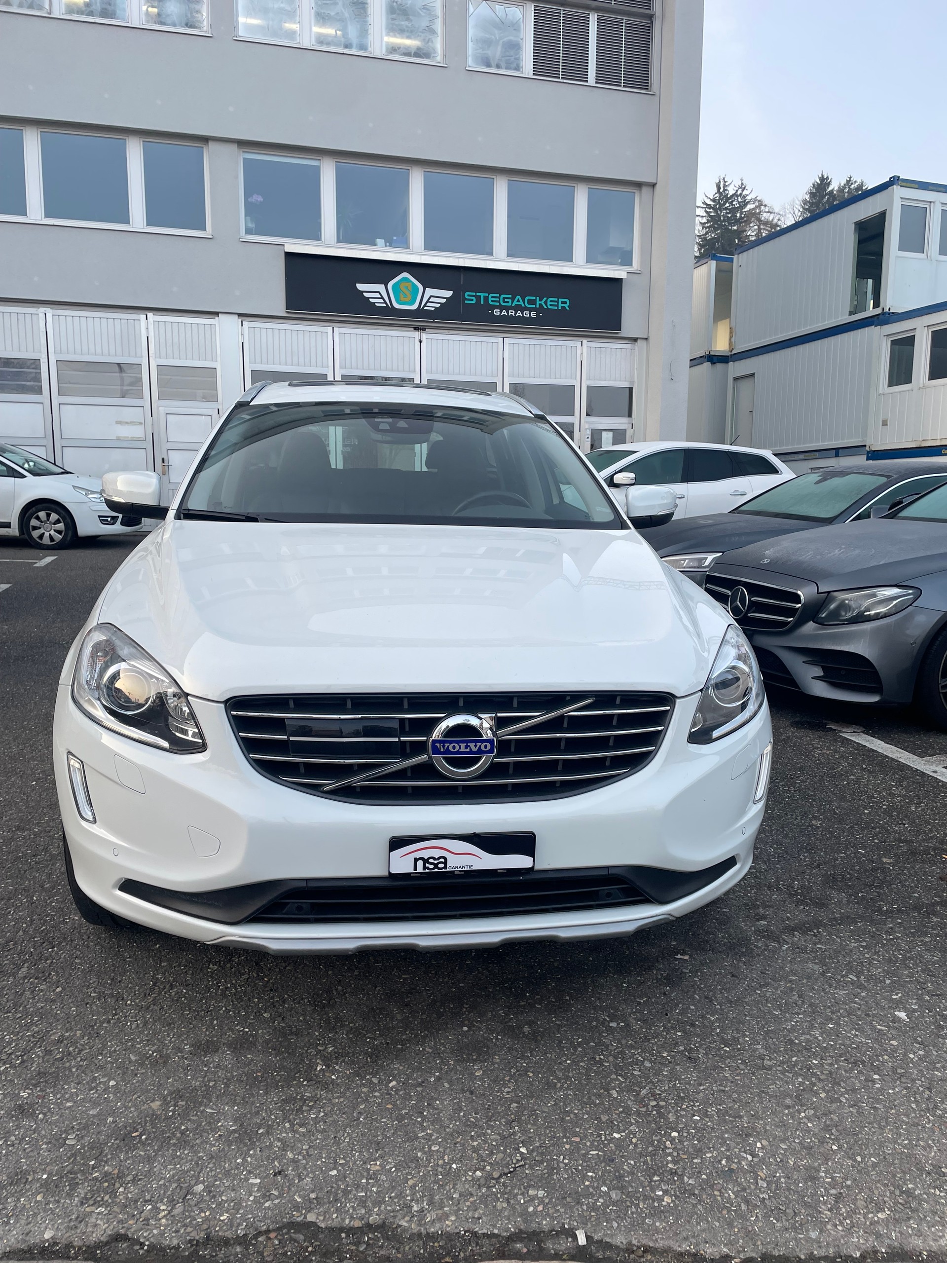 VOLVO XC60 D4 AWD Summum Geartronic-image-0