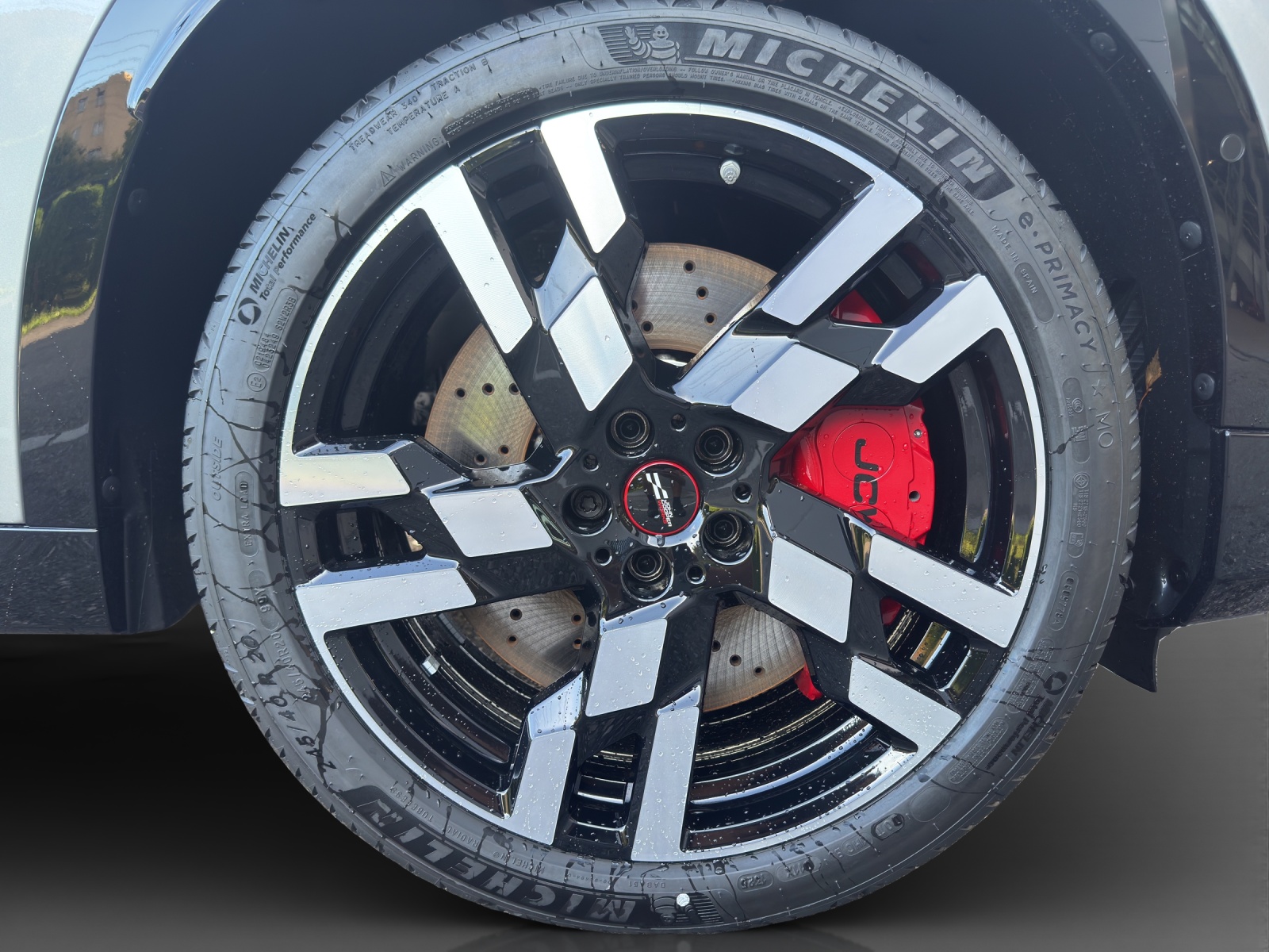 MINI Countryman John Cooper Works ALL4-image-8