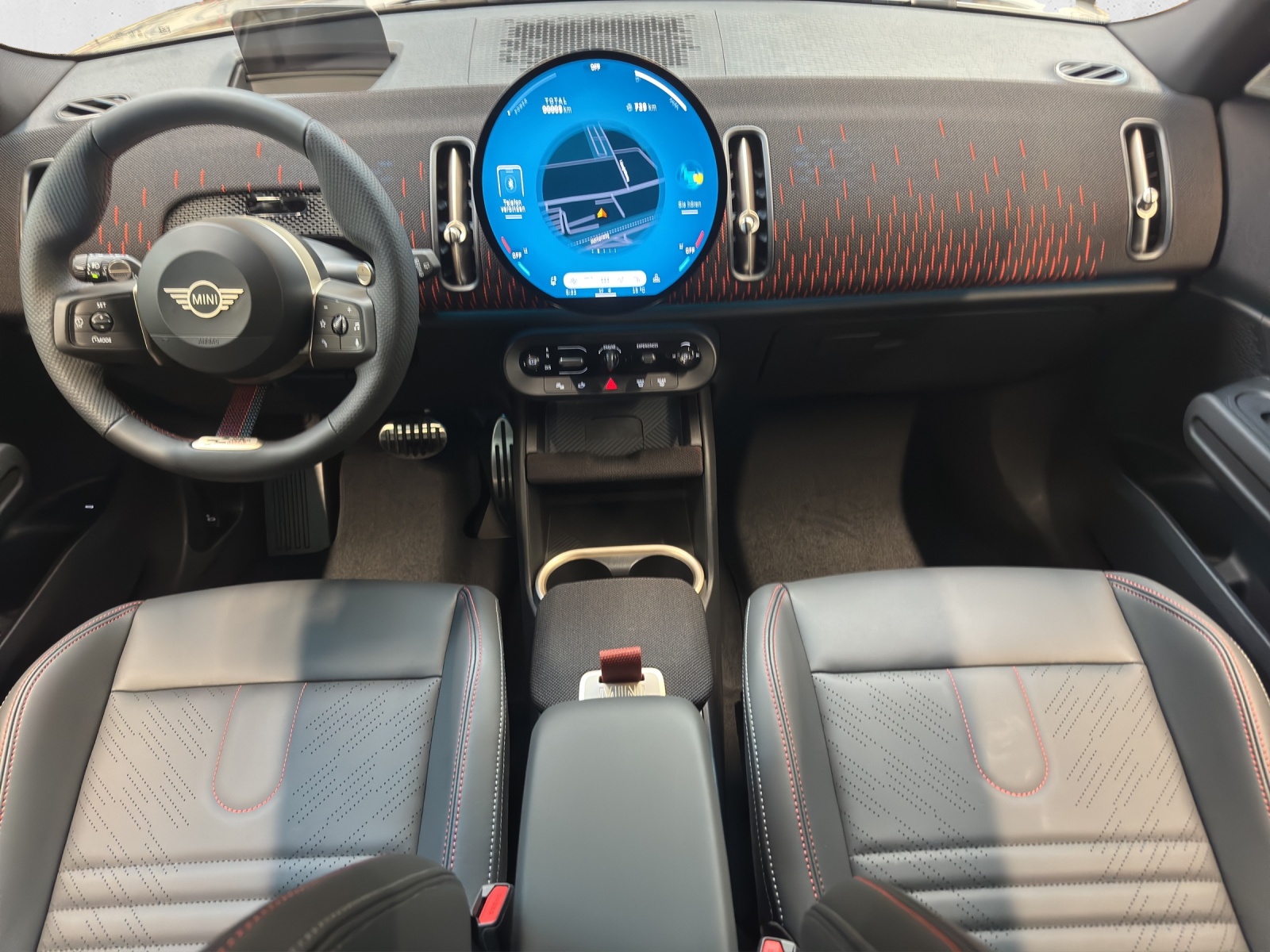 MINI Countryman John Cooper Works ALL4-image-13
