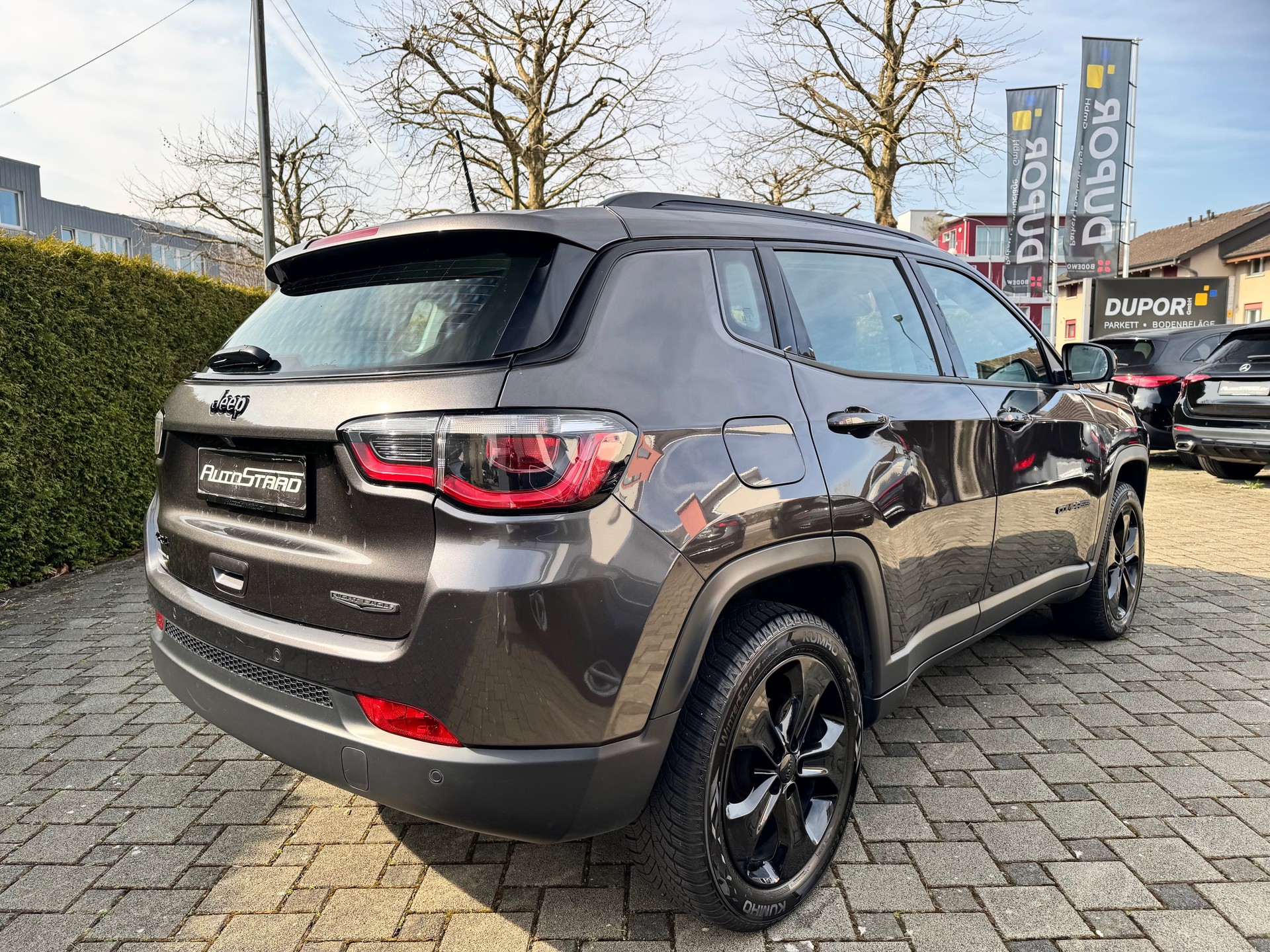 JEEP Compass 2.0CRD Limited AWD 9ATX-image-3