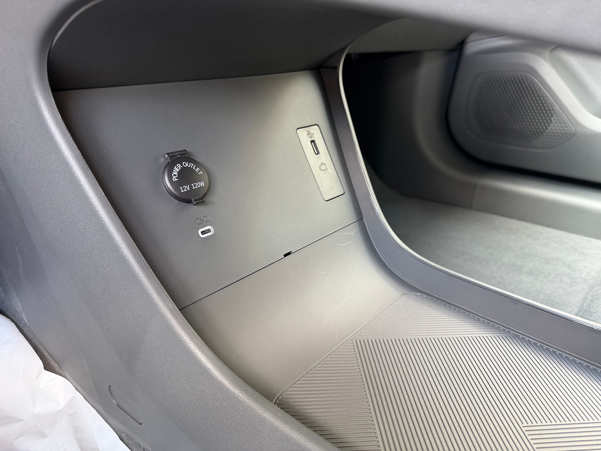 FORTHING 7 REEV 28 kWh-image-17