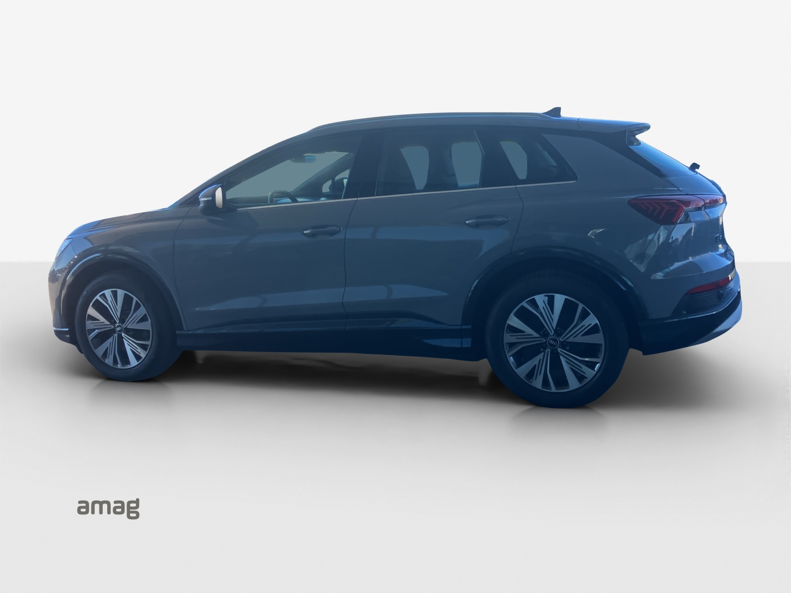 AUDI Q4 e-tron 50 quattro-image-1