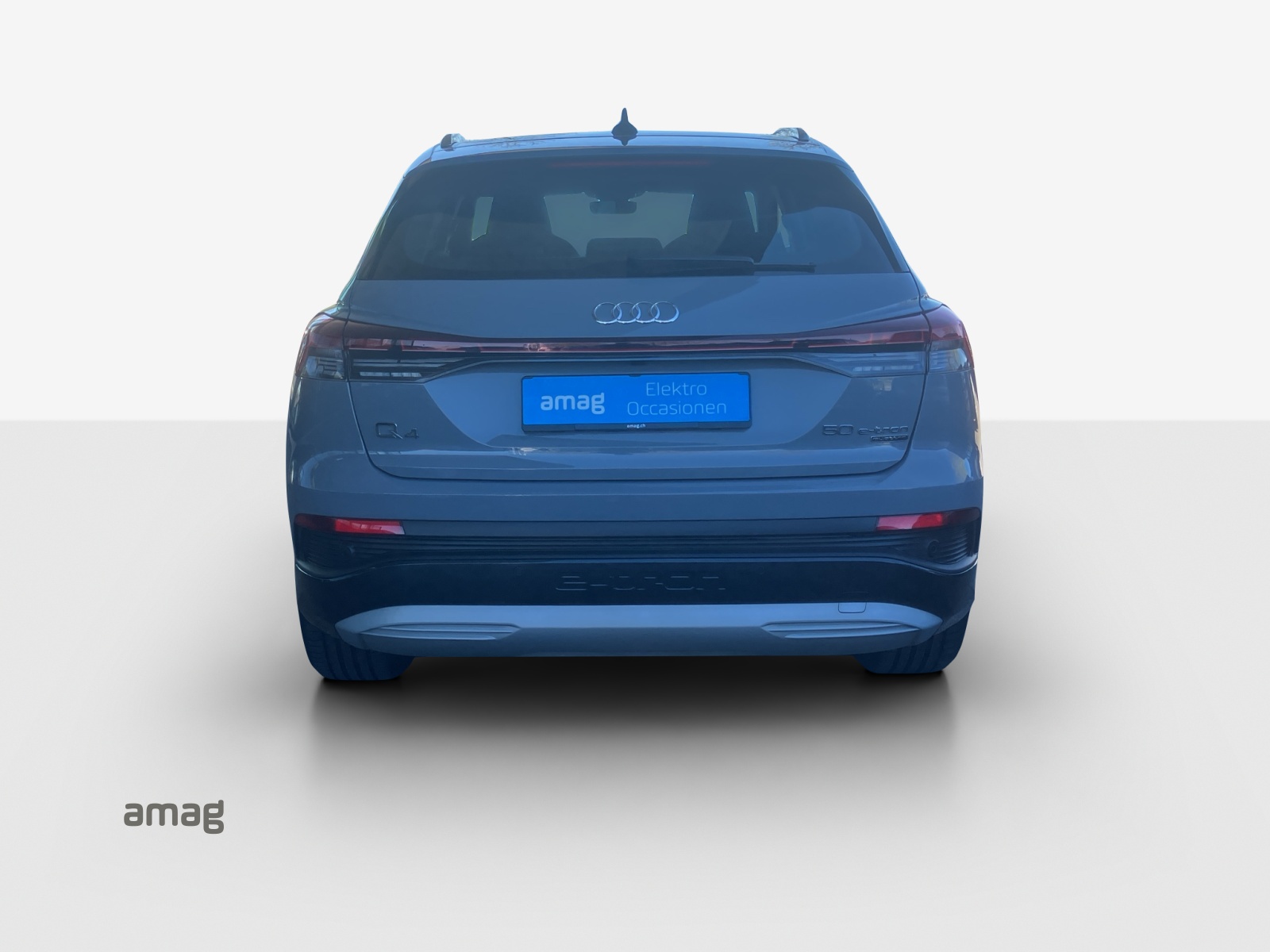 AUDI Q4 e-tron 50 quattro-image-2