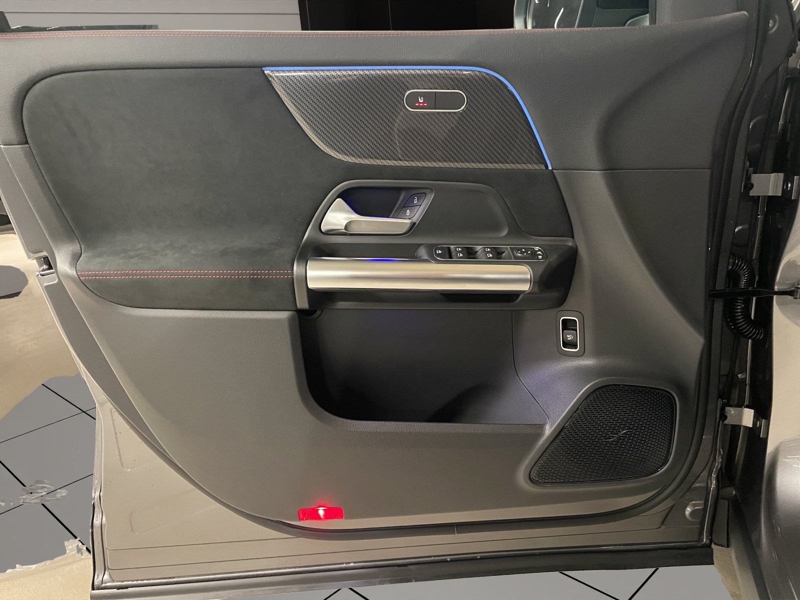 Image MERCEDES-BENZ GLA-250 GLA 250 4Matic 8G-DCT Swiss Star