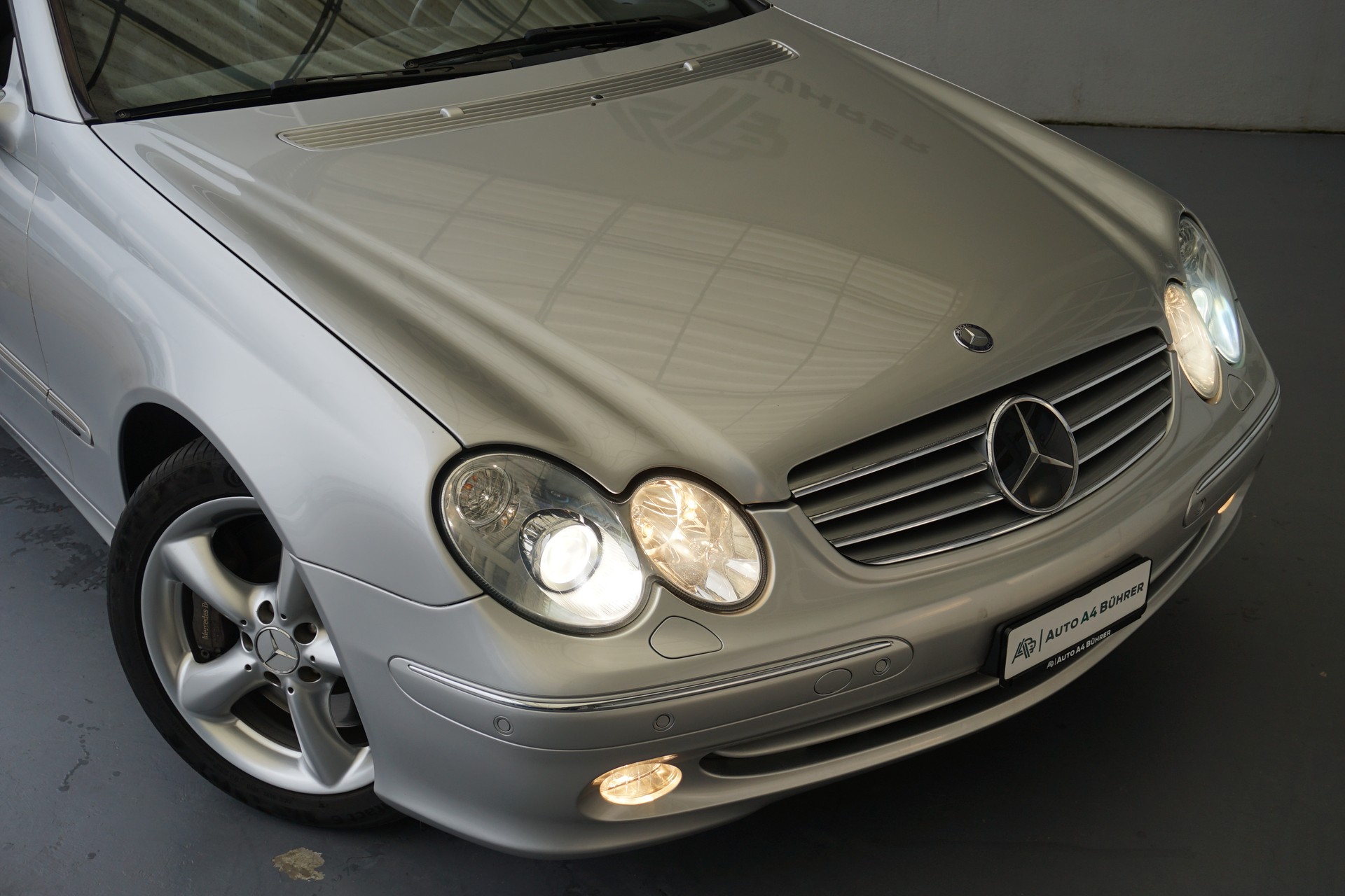 MERCEDES-BENZ CLK 500 Elégance 306 PS Cabriolet mit dem genialen 5,0i V8 Motor und Top-Ausstattung sogar mit Abstandsregeltempomat!!-image-10