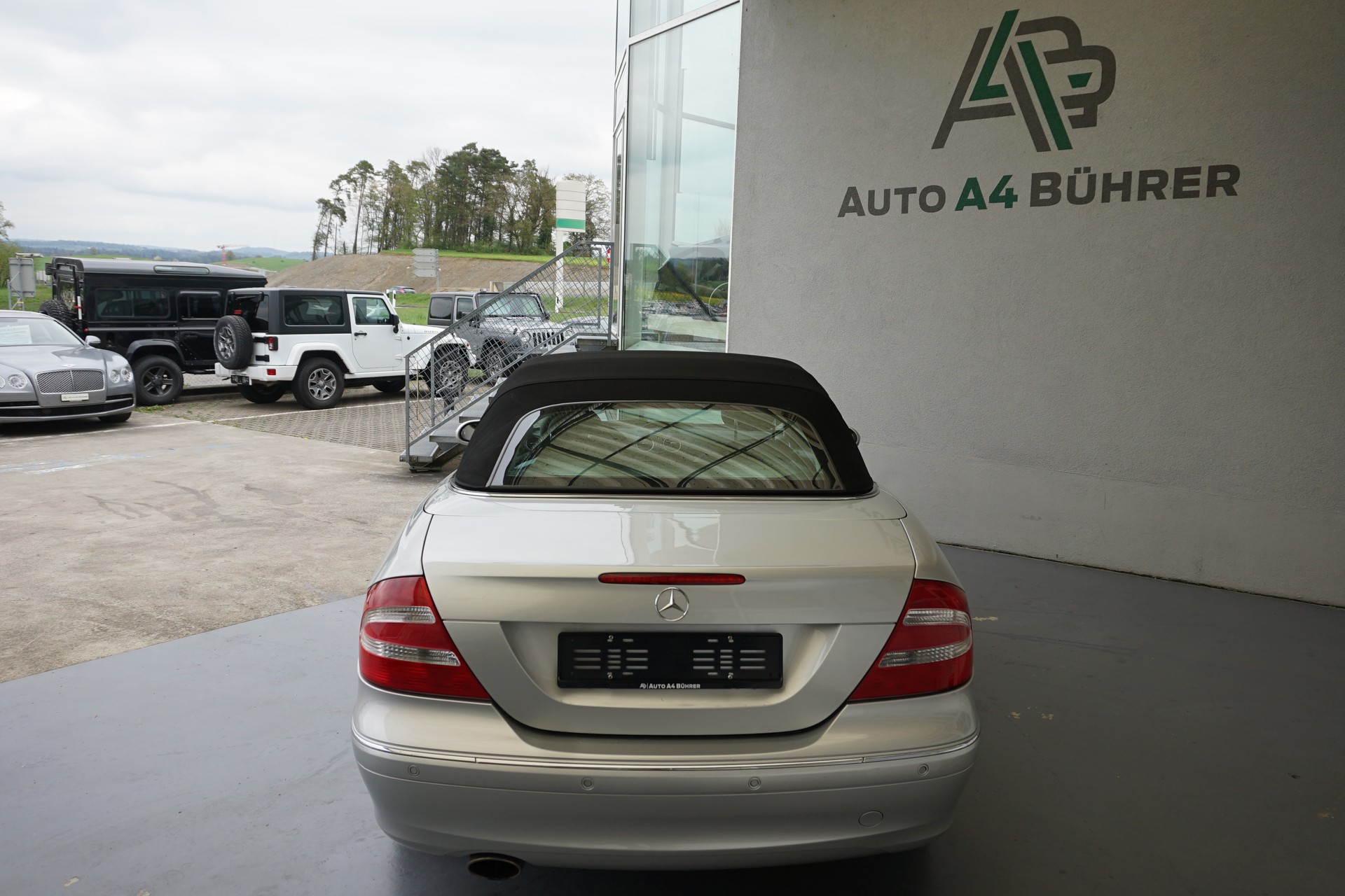 MERCEDES-BENZ CLK 500 Elégance 306 PS Cabriolet mit dem genialen 5,0i V8 Motor und Top-Ausstattung sogar mit Abstandsregeltempomat!!-image-13