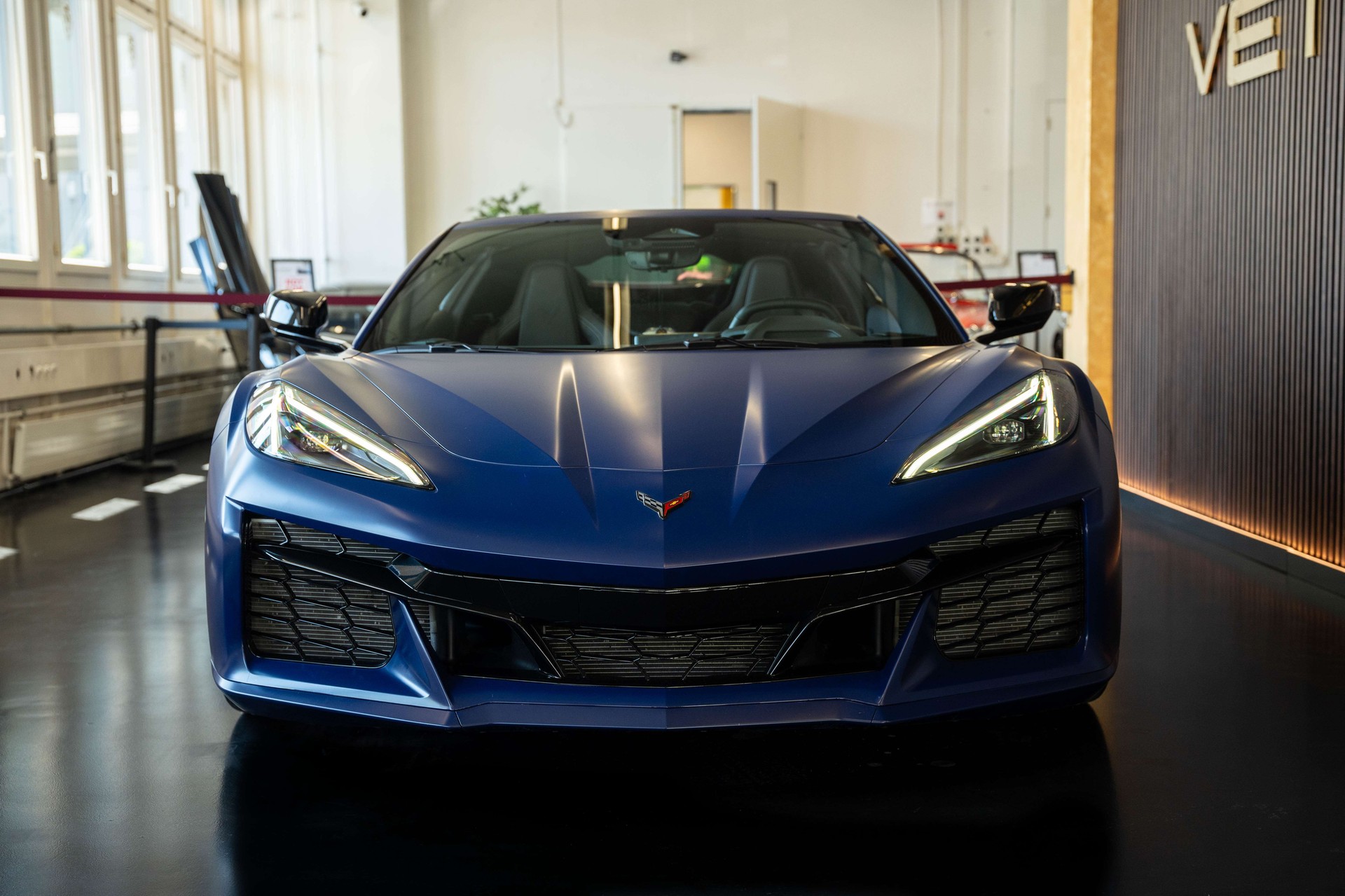 CHEVROLET Corvette Stingray Z06-showroom-element-2