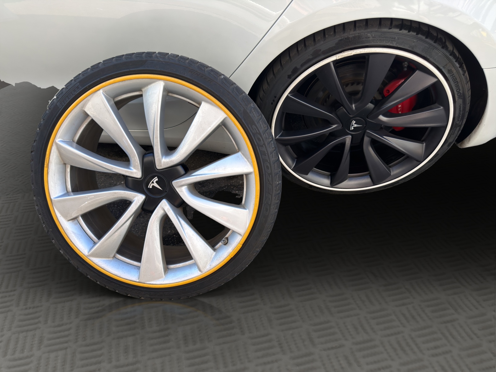 TESLA Model 3 Performance Dual Motor AWD-image-19
