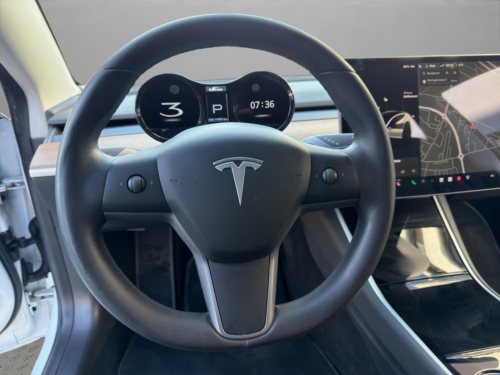TESLA Model 3 Performance Dual Motor AWD-image-8