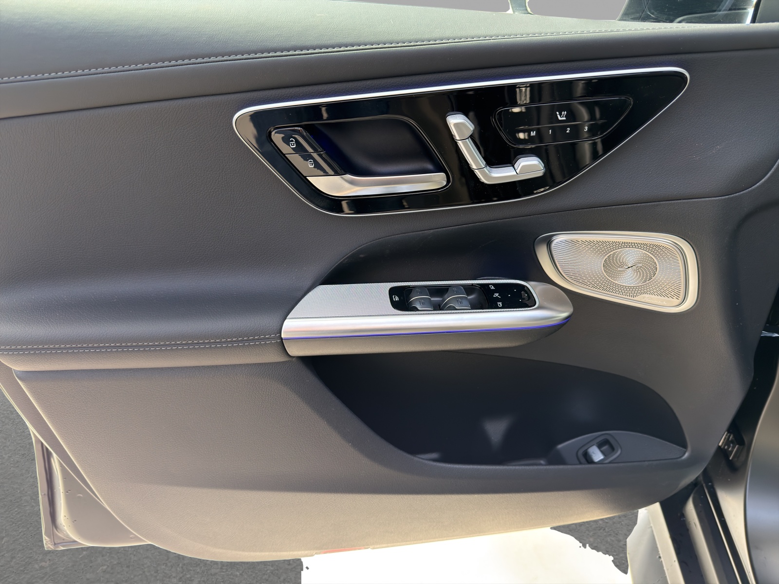 MERCEDES-BENZ GLC 220 d 4Matic 9G-Tronic-image-12