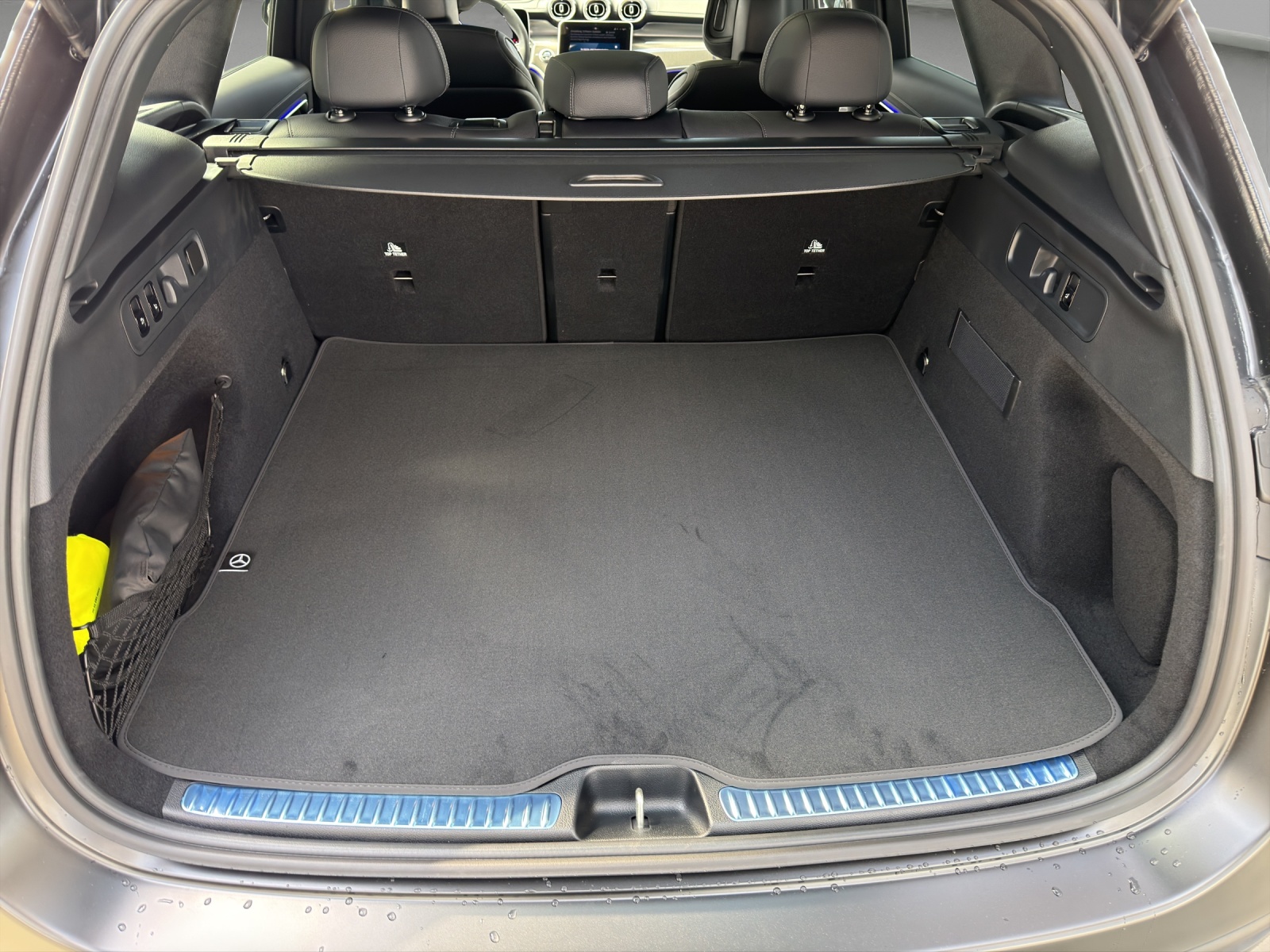 MERCEDES-BENZ GLC 220 d 4Matic 9G-Tronic-image-14