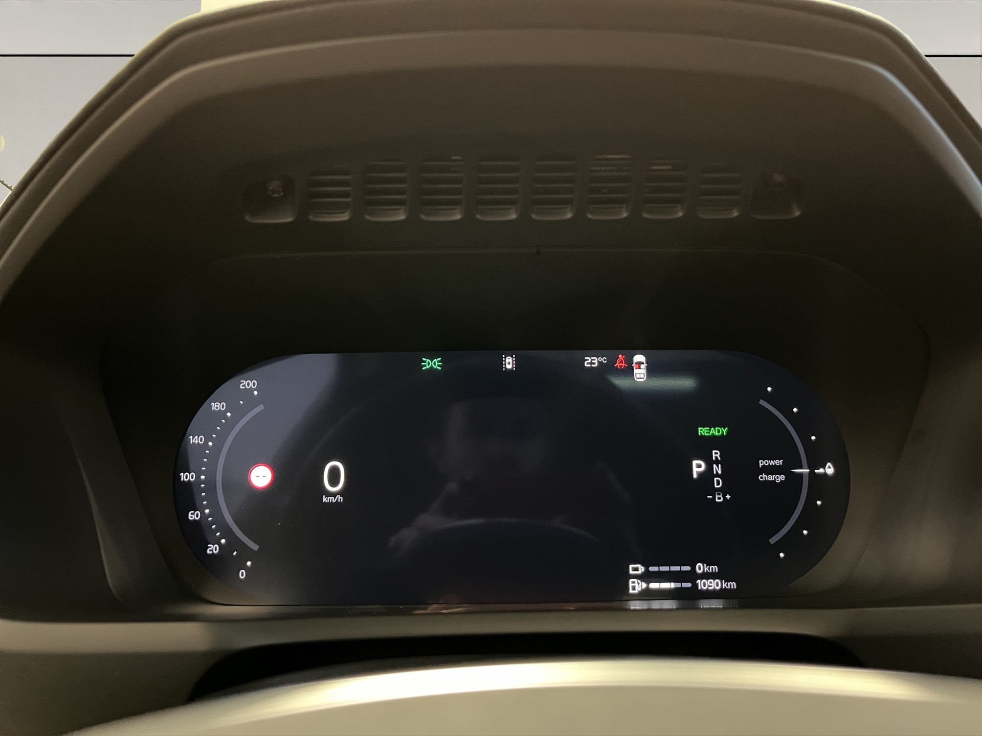 VOLVO XC90 2.0 T8 TE Ultra Bright eAWD-image-10