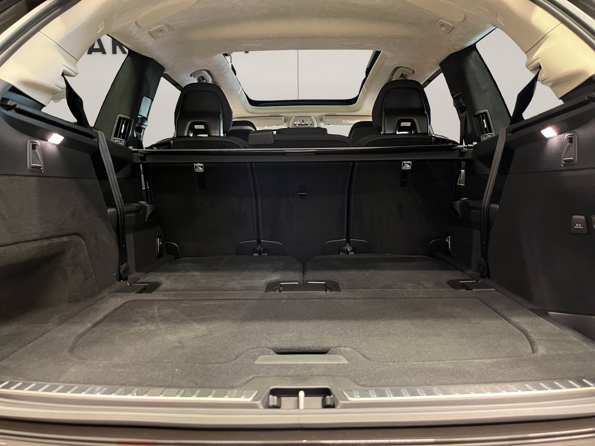 VOLVO XC90 2.0 T8 TE Ultra Bright eAWD-image-12