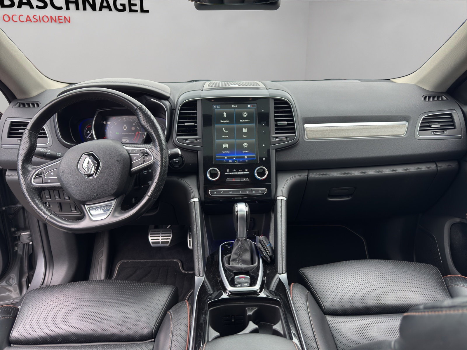 RENAULT Koleos 2.0 dCi Initiale Paris 4WD Xtronic CVT-image-4