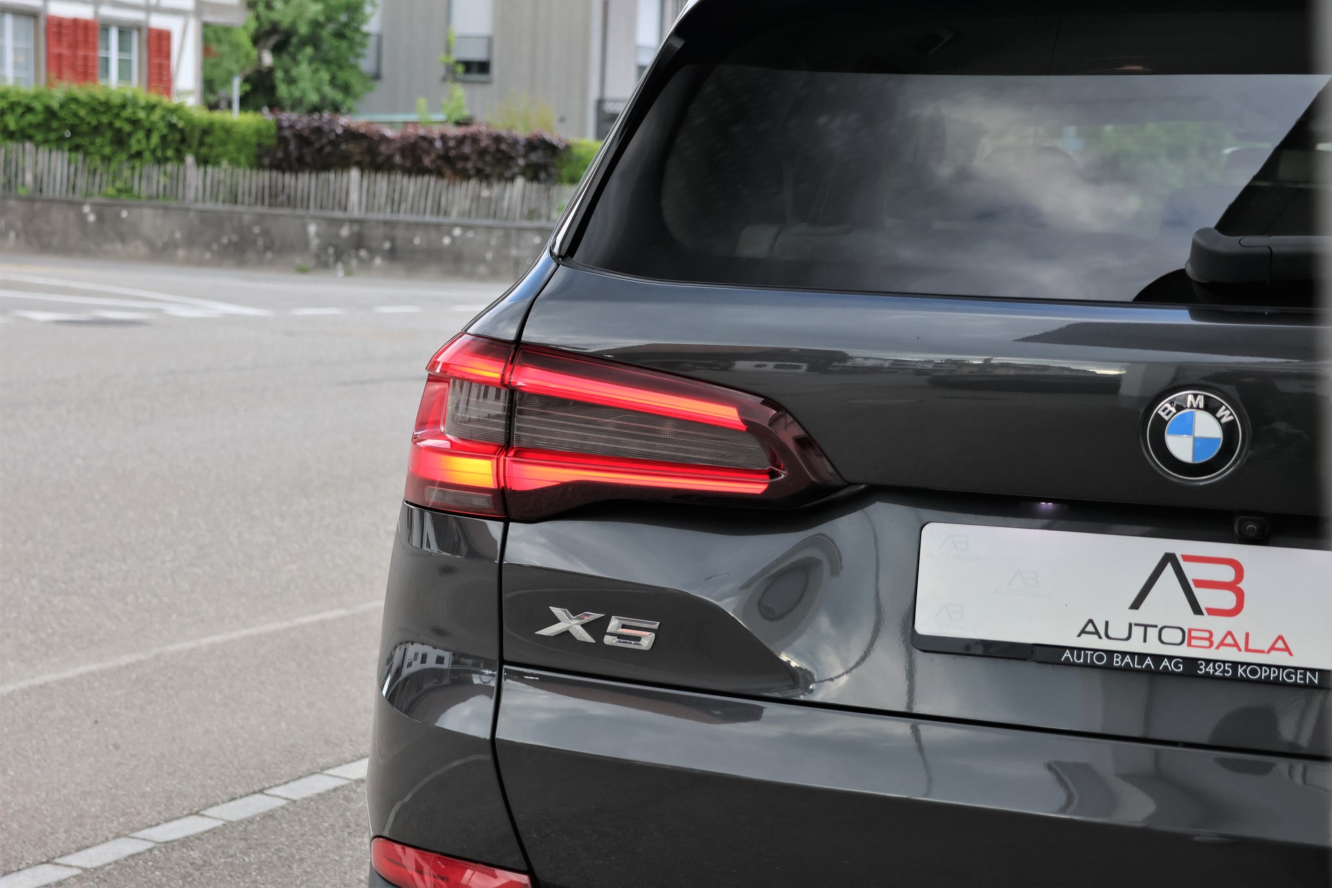 BMW X5 xDrive 48V 40d xLine Steptronic-image-5