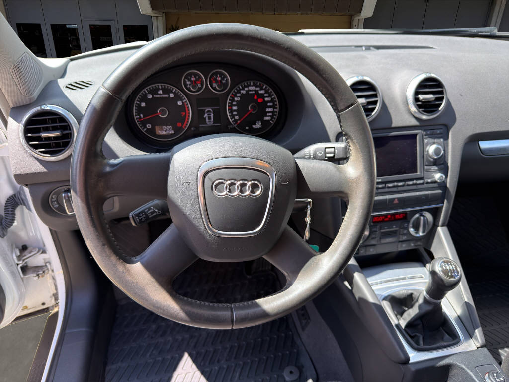 AUDI A3 1.8 T FSI Ambition quattro-image-9