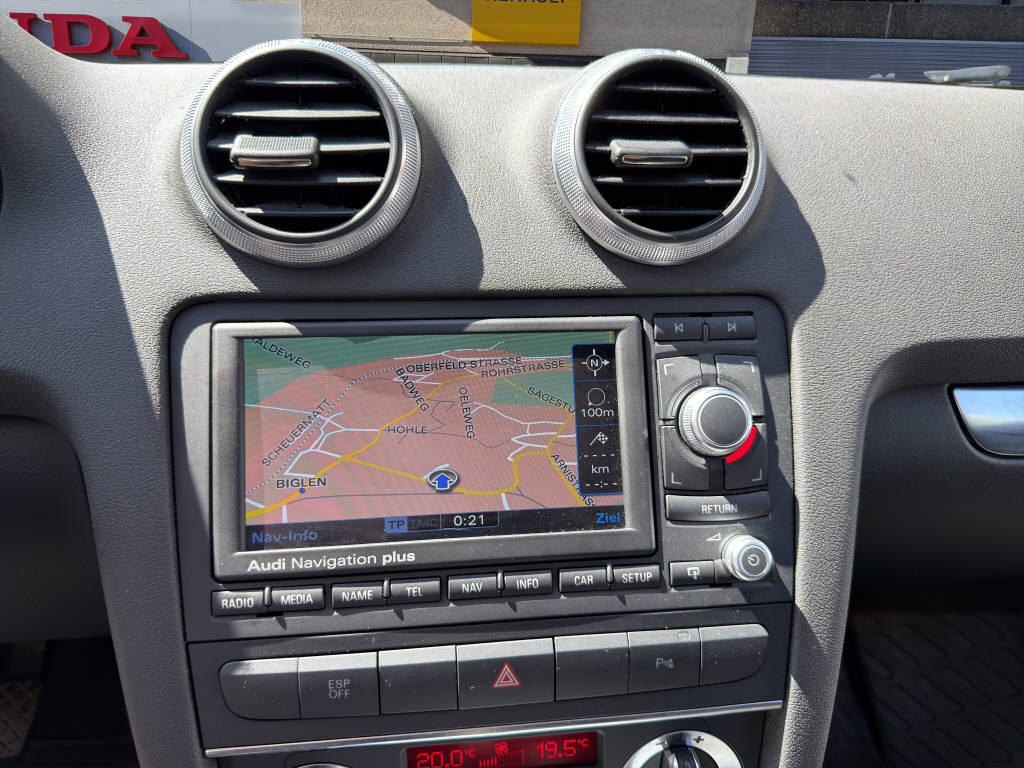 AUDI A3 1.8 T FSI Ambition quattro-image-14