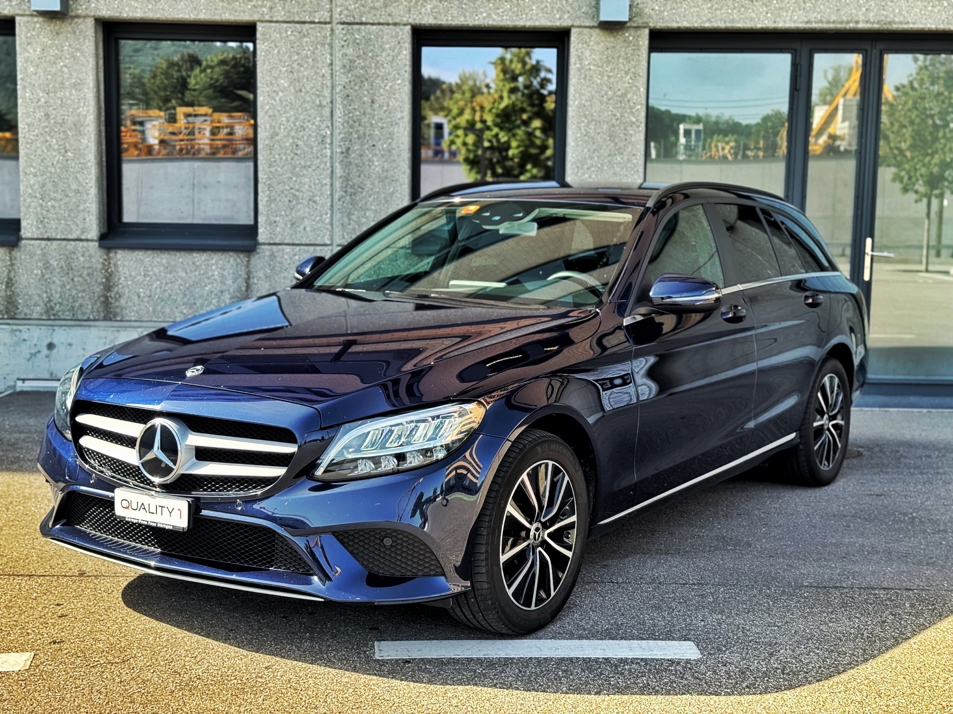 MERCEDES-BENZ C 220 d Swiss Star Avantgarde 4M 9G-Tronic
