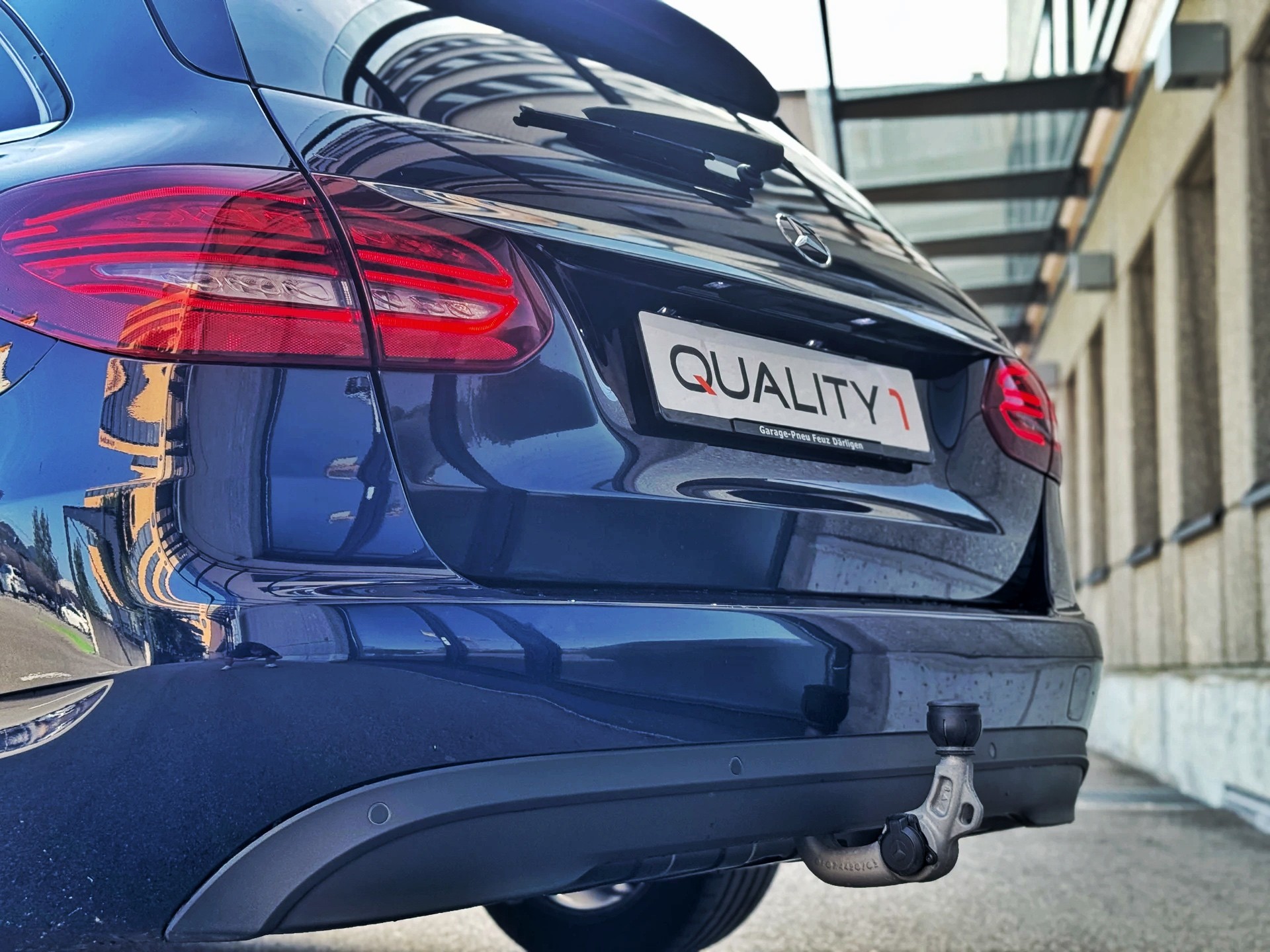 MERCEDES-BENZ C 220 d Swiss Star Avantgarde 4M 9G-Tronic-image-7