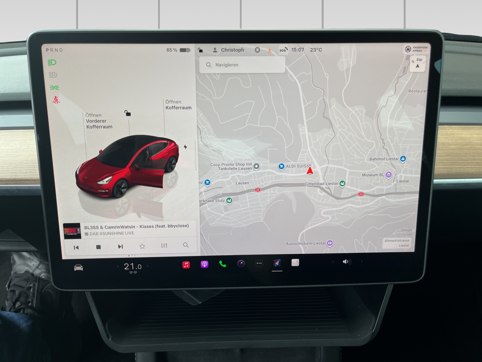 TESLA Model 3 RWD Standart Range Plus-image-9