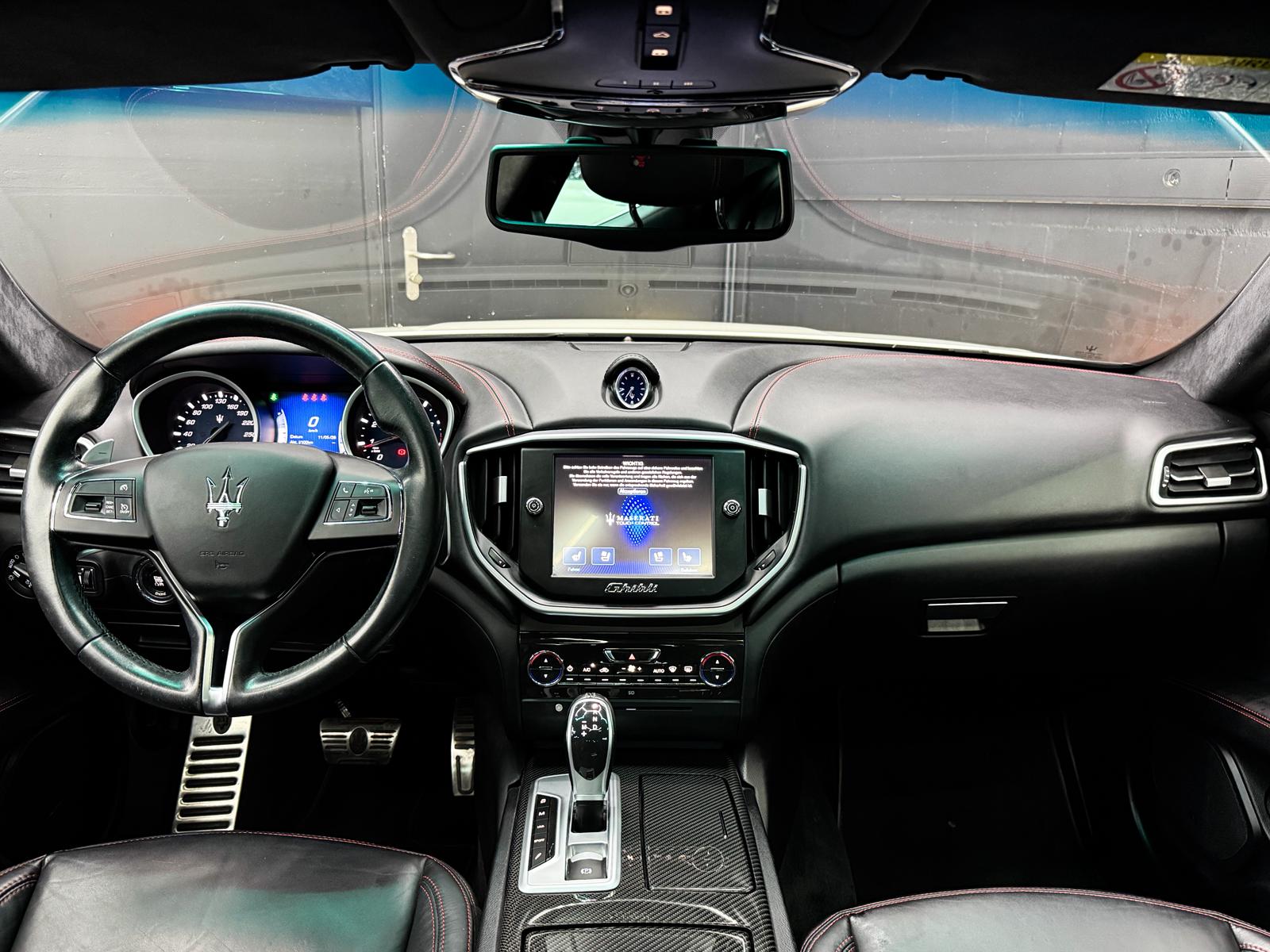 MASERATI Ghibli S Q4 3.0 V6 Automatica-image-9
