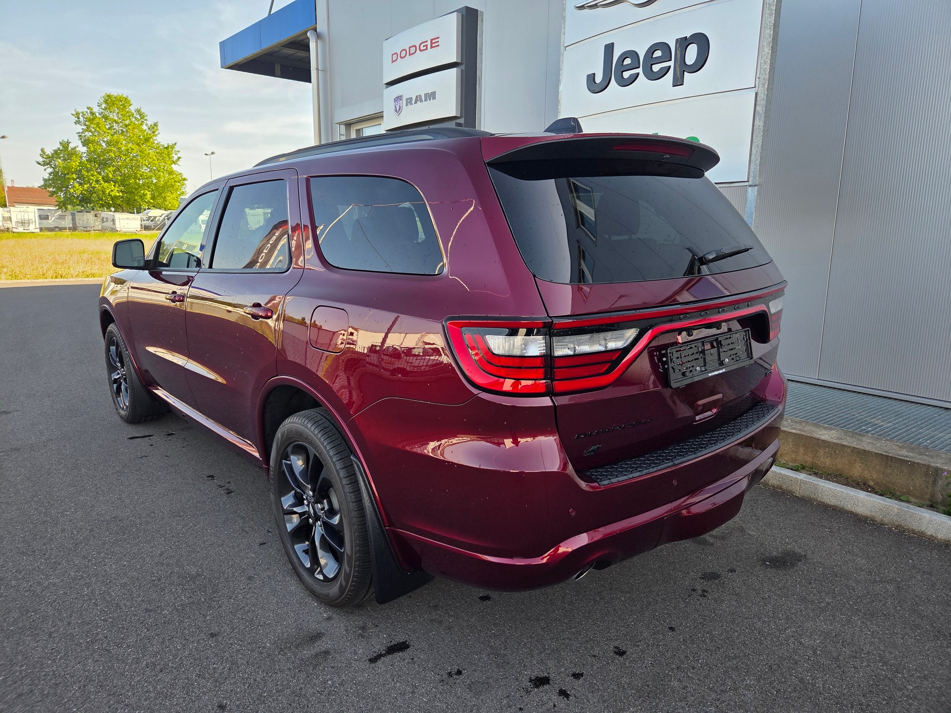 DODGE Durango 3.6 V6 4x4 GT Plus 299PS / 6-Plätzer / 3.5T AHK-image-2
