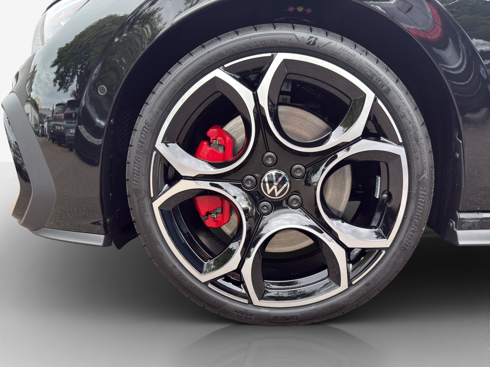 VW Golf 2.0 TSI GTI DSG-image-13