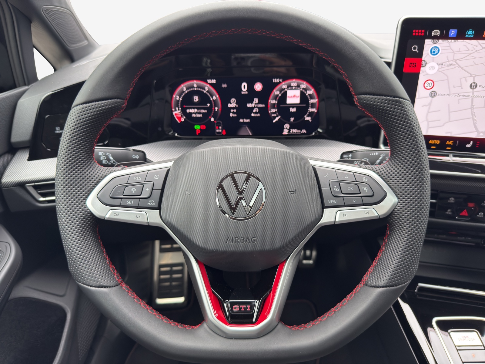 VW Golf 2.0 TSI GTI DSG-image-9