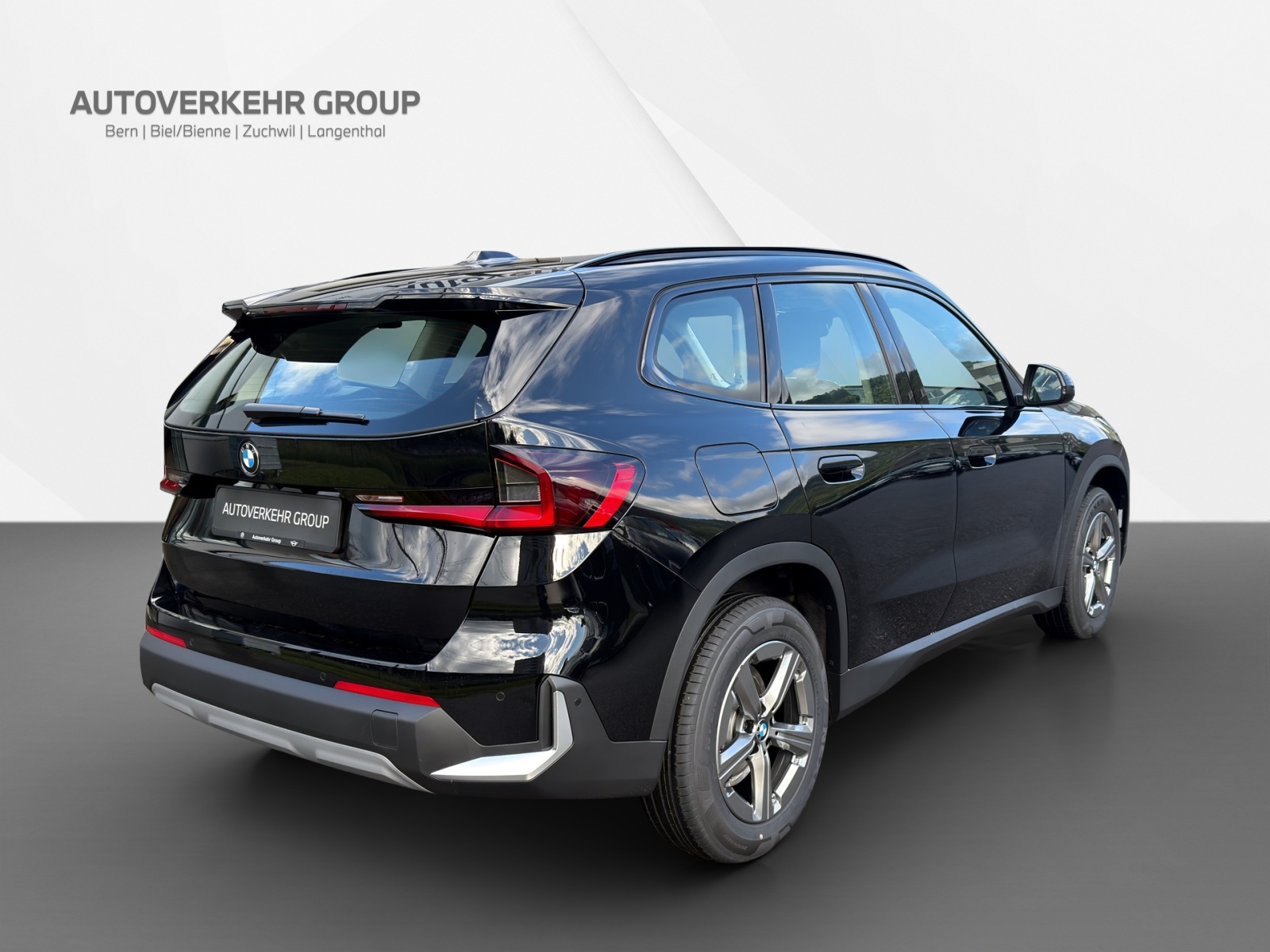 BMW X1 sDrive 18i-image-5