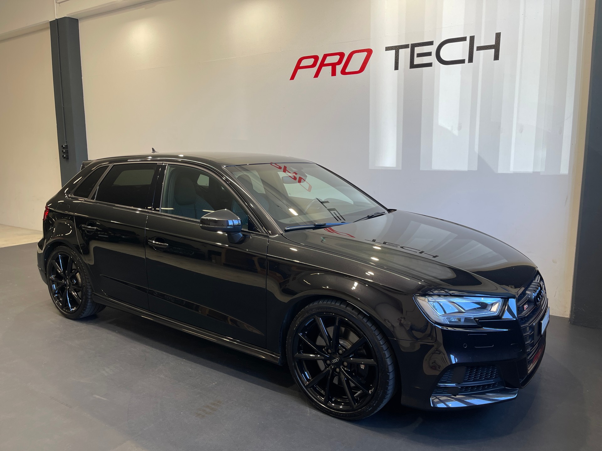 AUDI S3 Sportback 2.0 TFSI quattro S-tronic