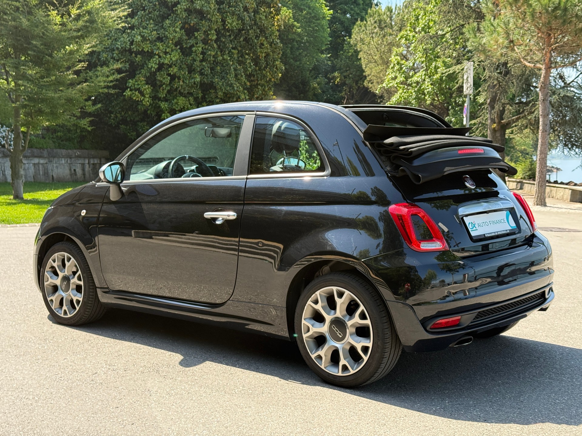 FIAT 500C 0.9 Twinair Rockstar-image-4