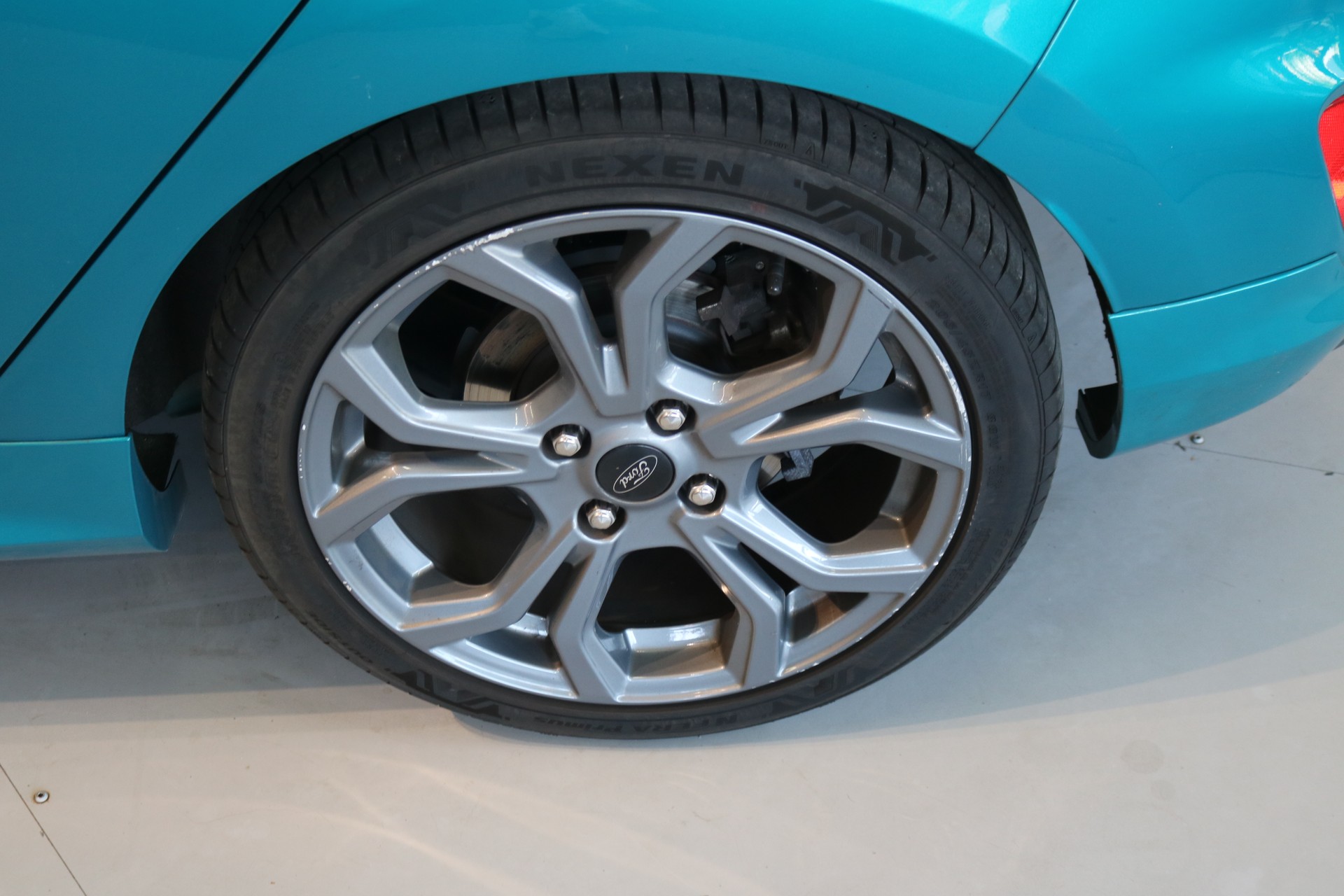 FORD Fiesta 1.0 SCTi ST Line-image-23