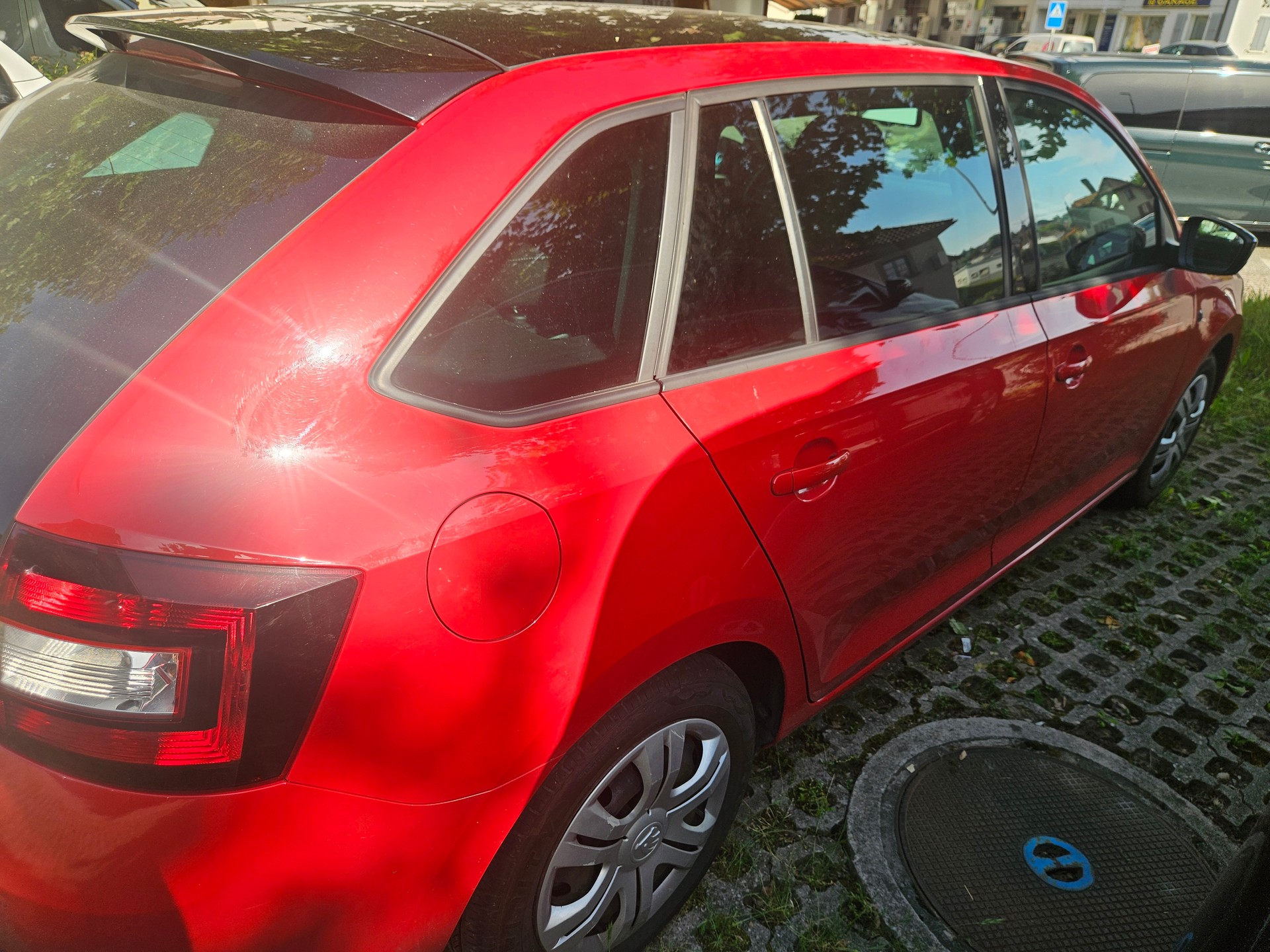 SKODA Rapid Spaceback 1.4 TSI Elegance DSG-image-5