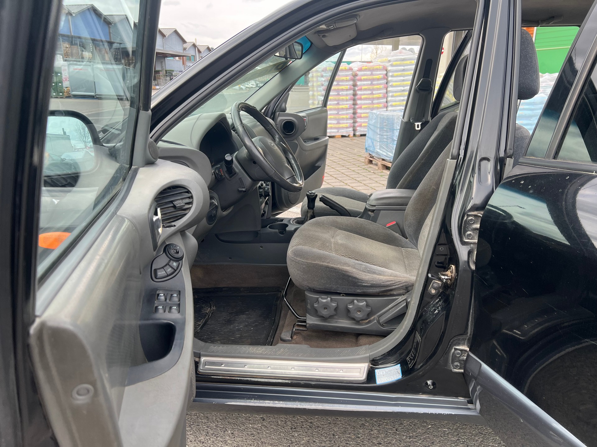 HYUNDAI Santa Fe 2.0 CRDi GLS-image-7