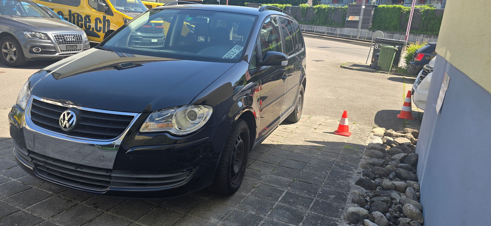 VW Touran 1.4 TSI Trendline-image-1