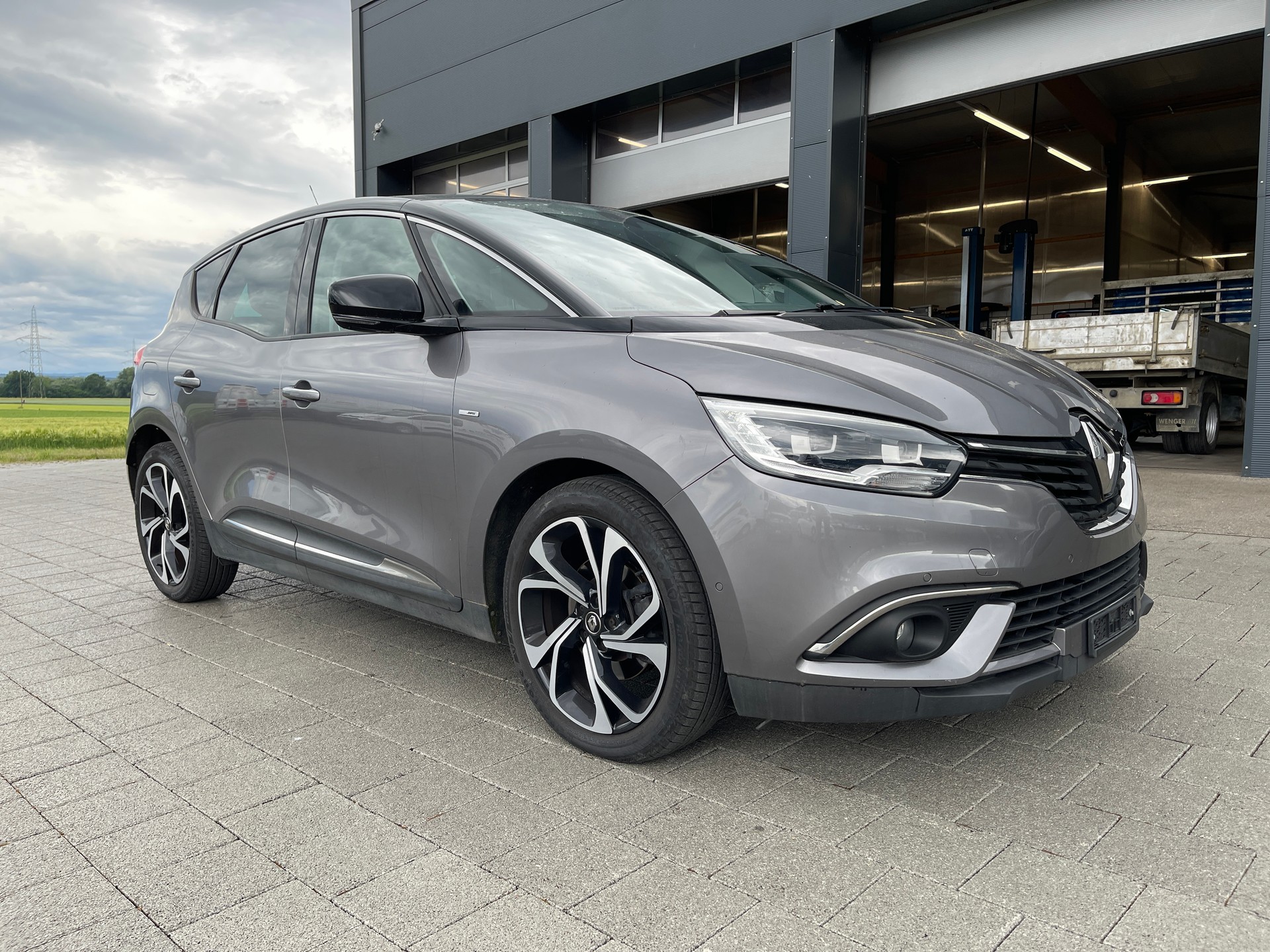 RENAULT Scénic 1.6 dCi Bose EDC-image-4
