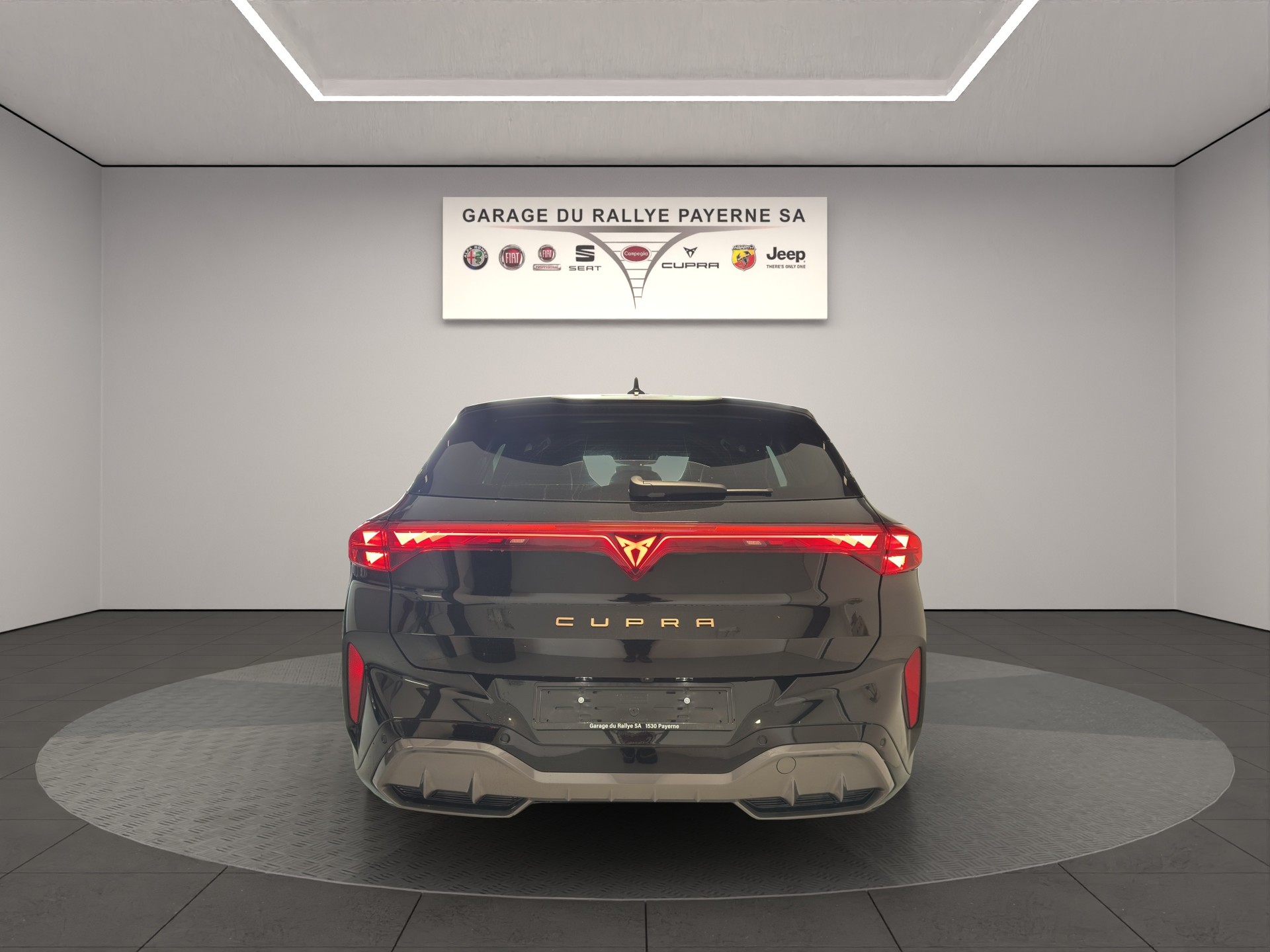 CUPRA Terramar 1.5 eTSI DSG-showroom-element-3