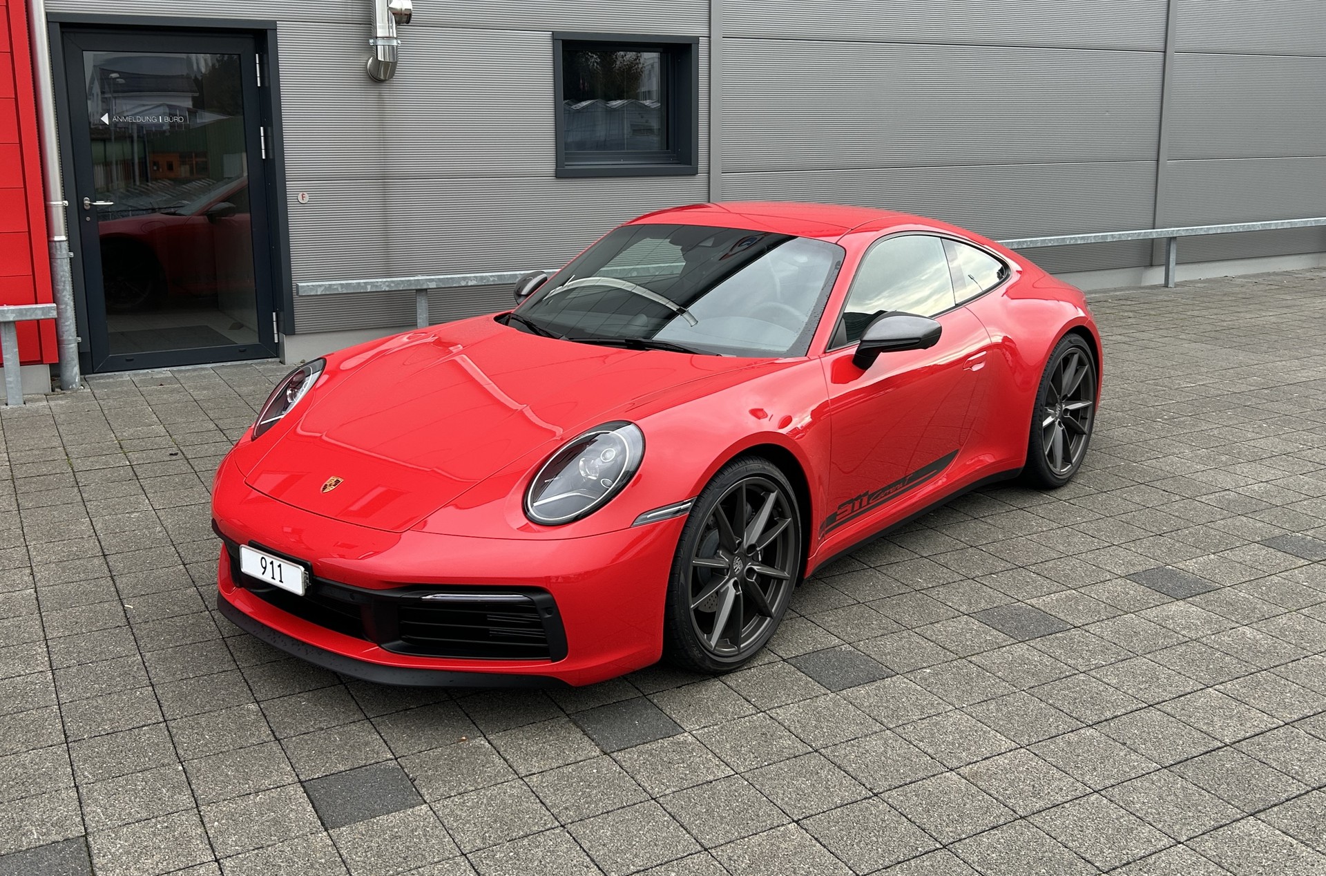 PORSCHE 911 Carrera T-image-0