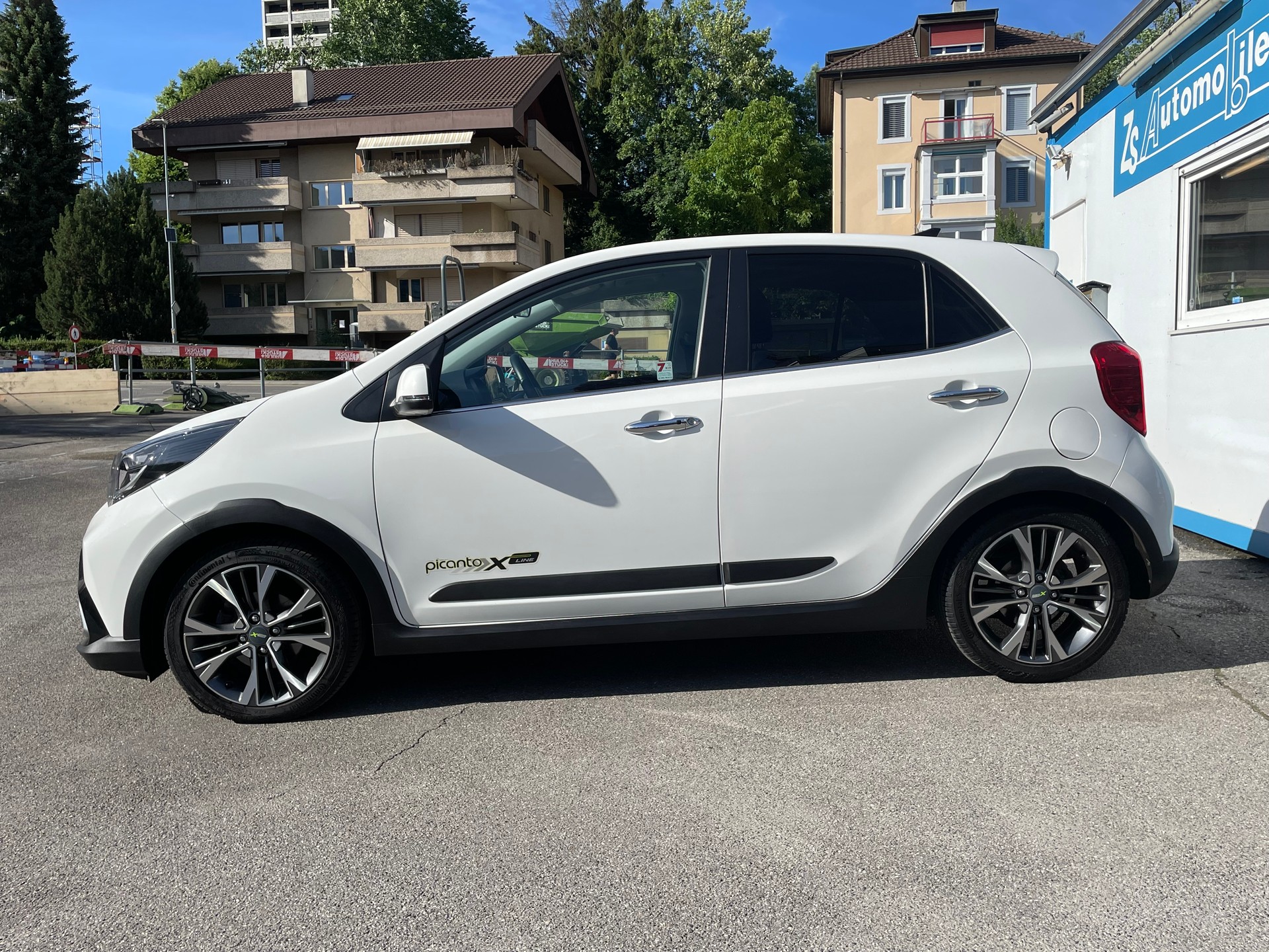 KIA Picanto 1.0 T-GDI X-Line-image-1