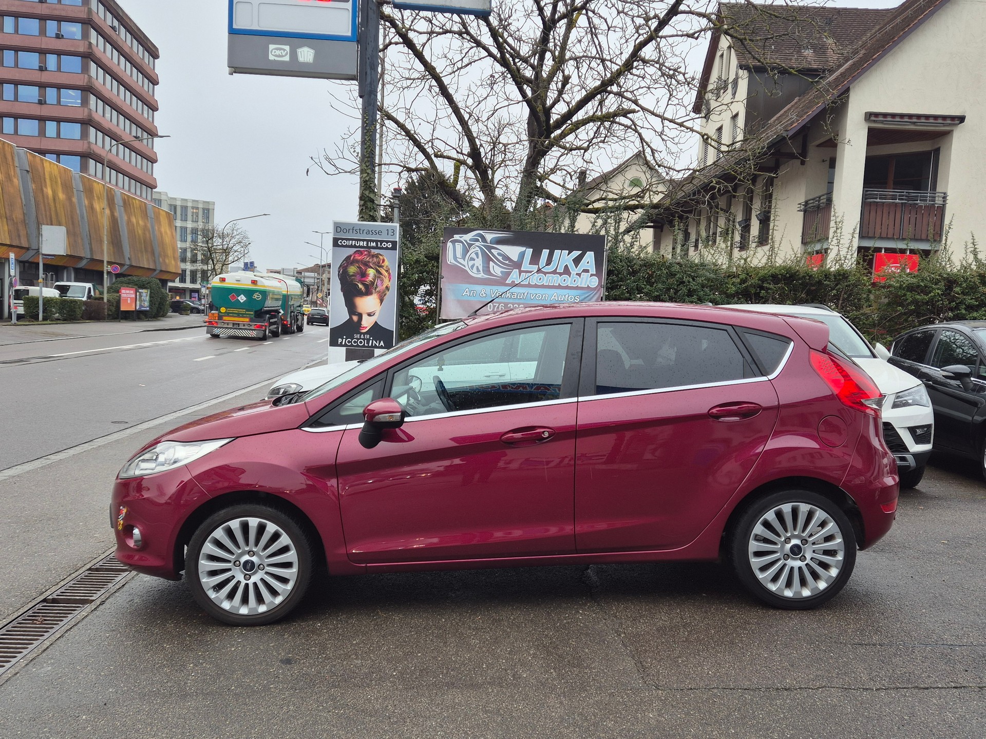FORD Fiesta 1.4 16V Titanium-image-1