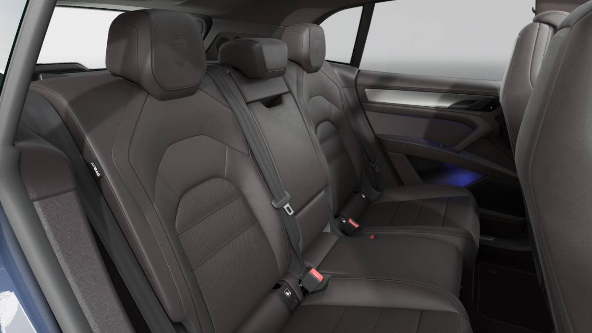 PORSCHE Cayenne Electric-image-12