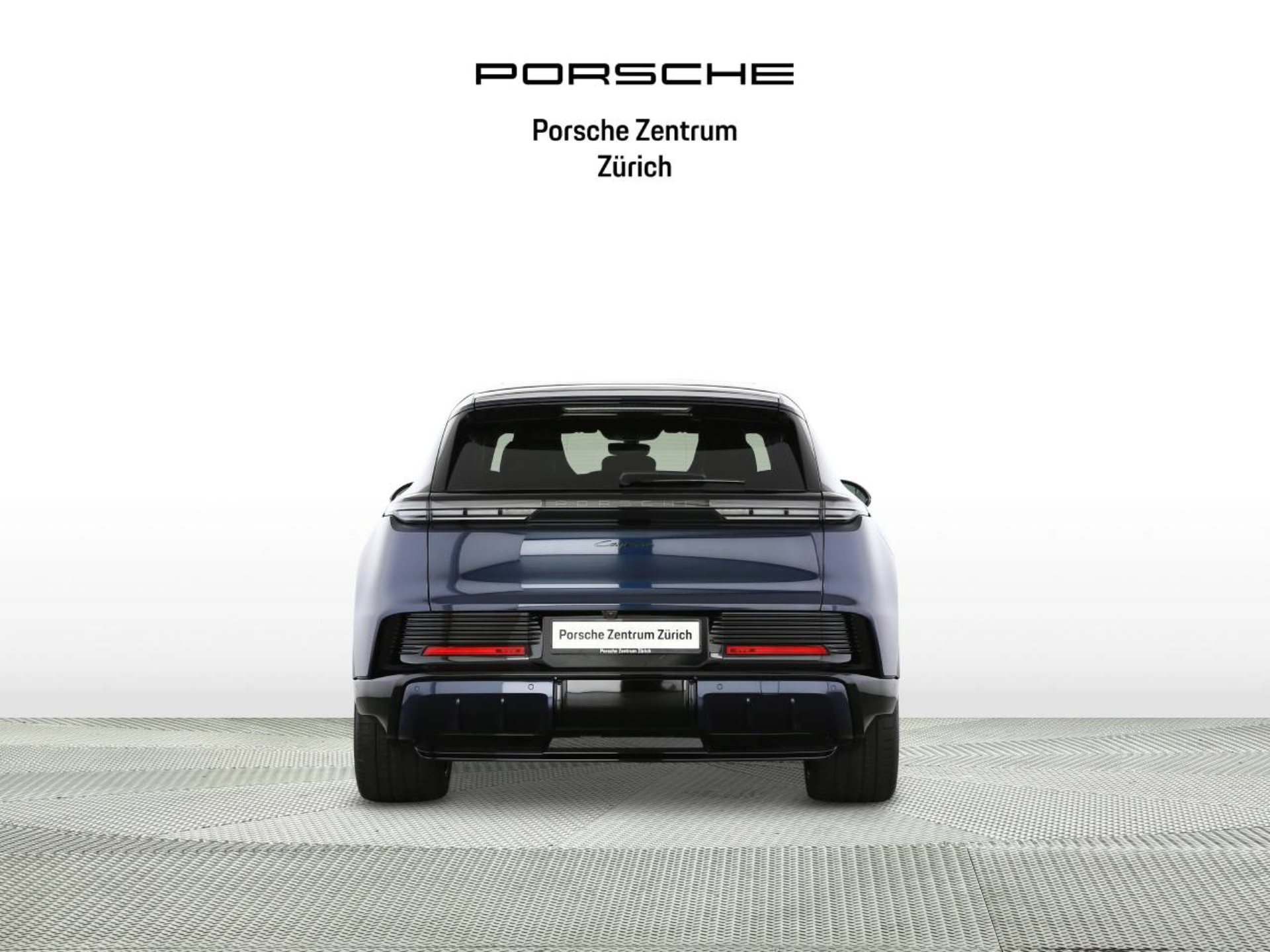 PORSCHE Cayenne Electric-image-7