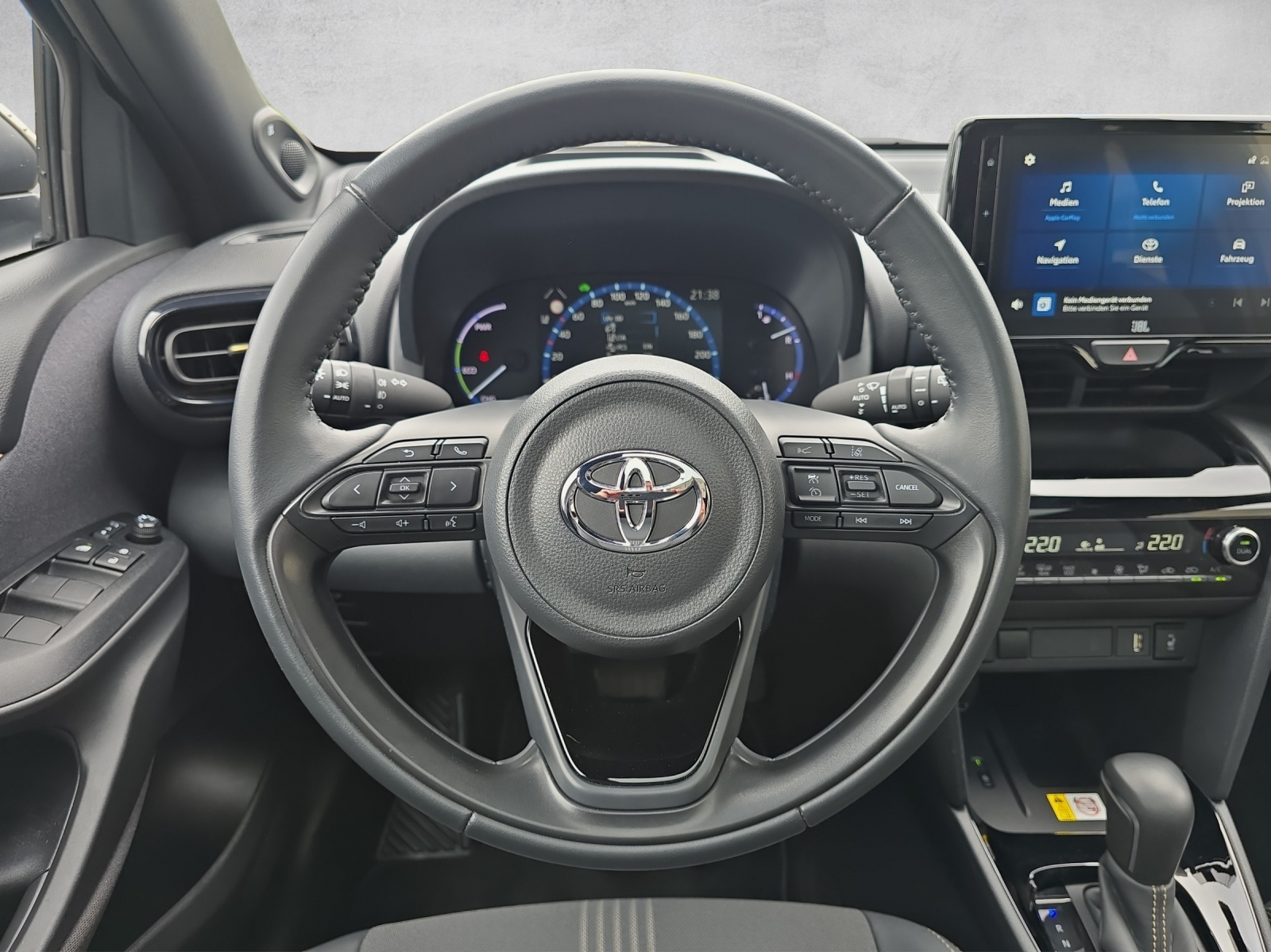 TOYOTA Yaris Cross 1.5 e-CVT Adventure TRAIL-image-6