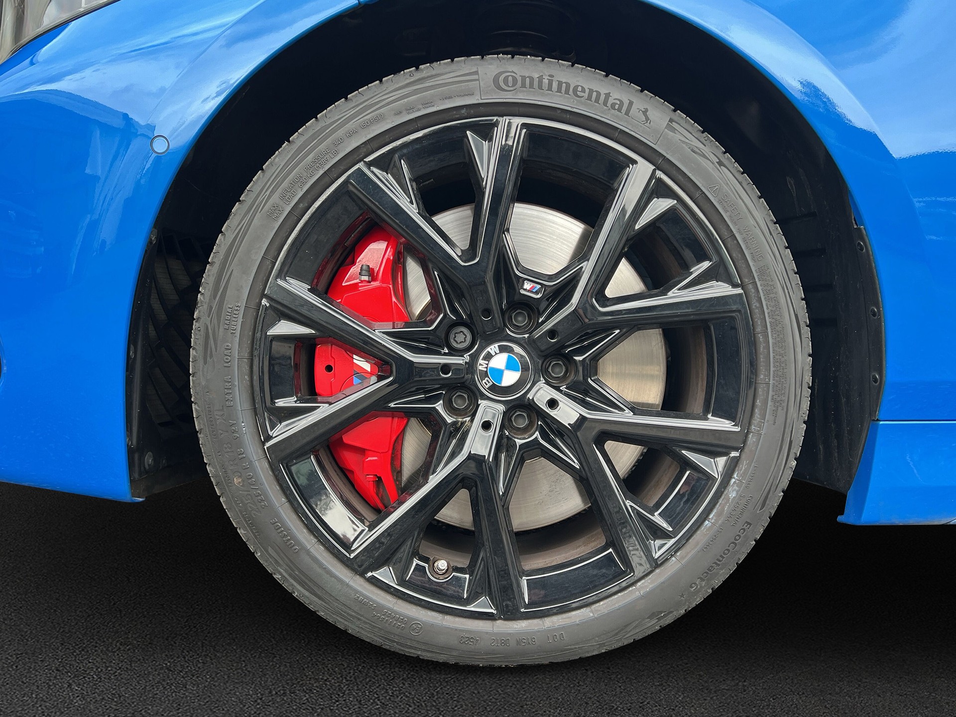 BMW 120i M Sport Pro Steptronic-image-8