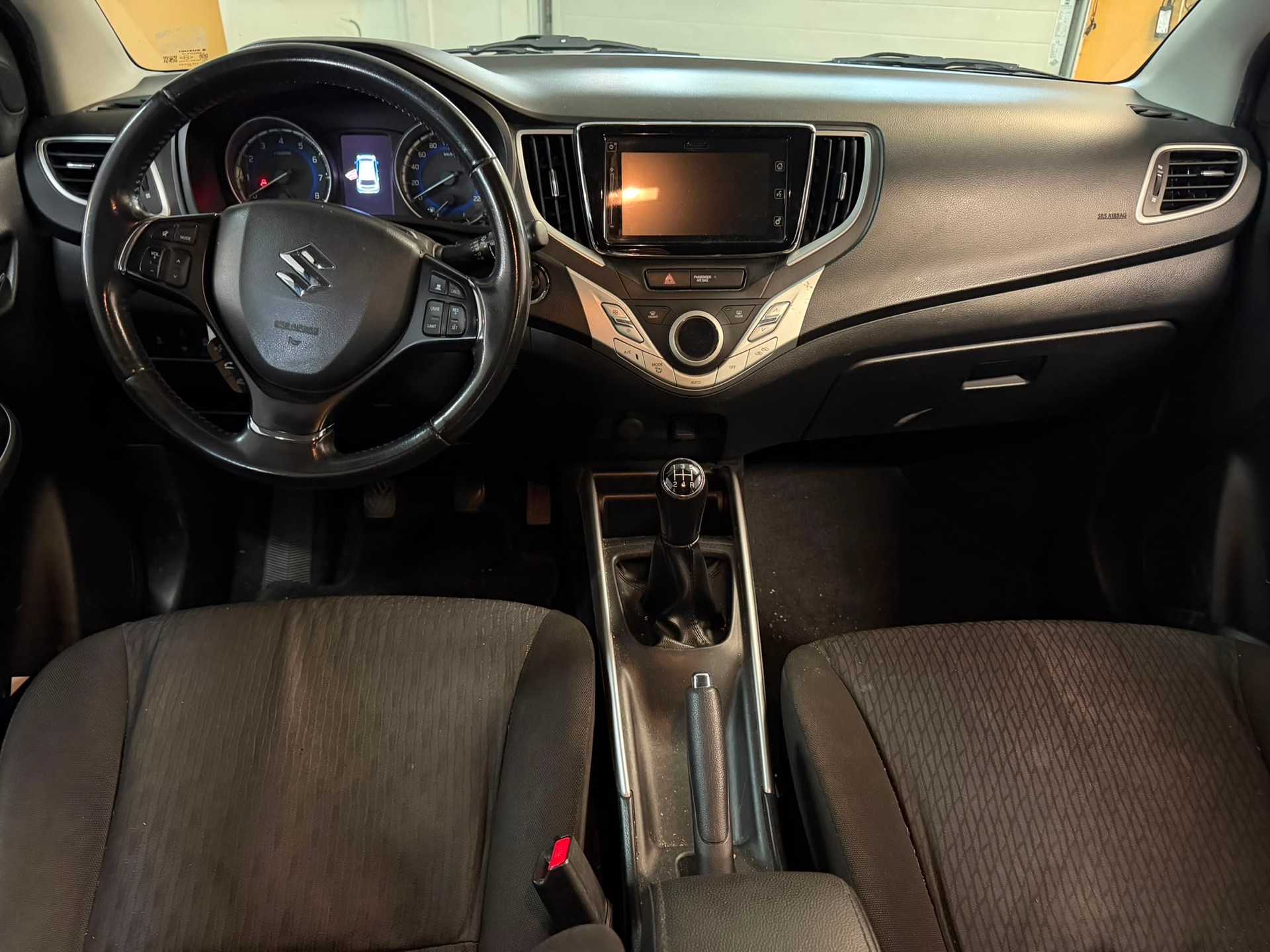 SUZUKI Baleno 1.2i Compact Top Hybrid-image-8