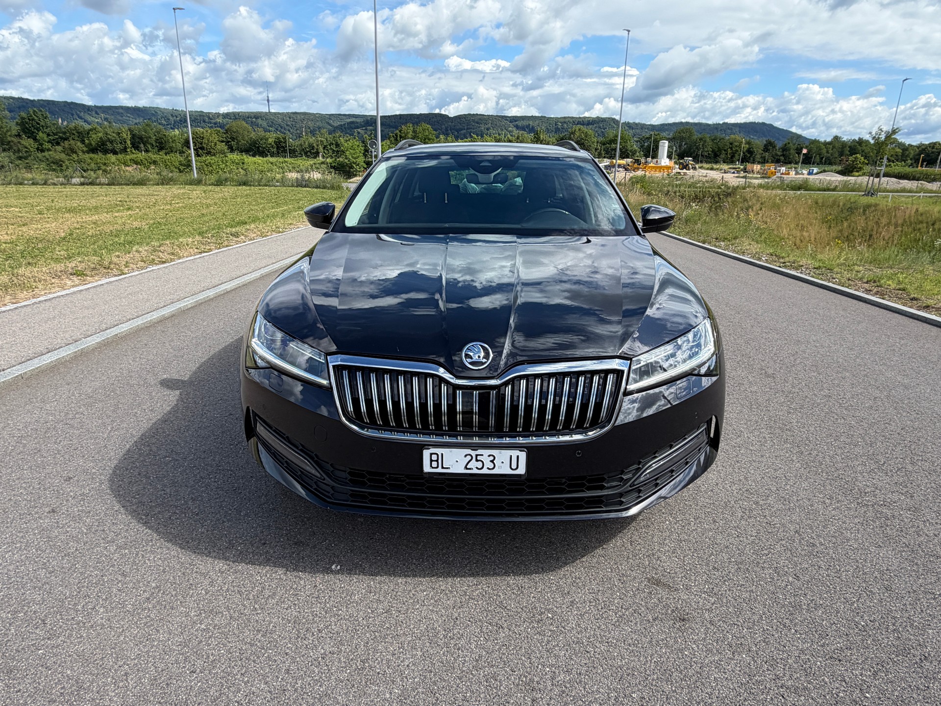 SKODA Superb Combi 2.0 TDi Ambition 4x4 DSG-image-3