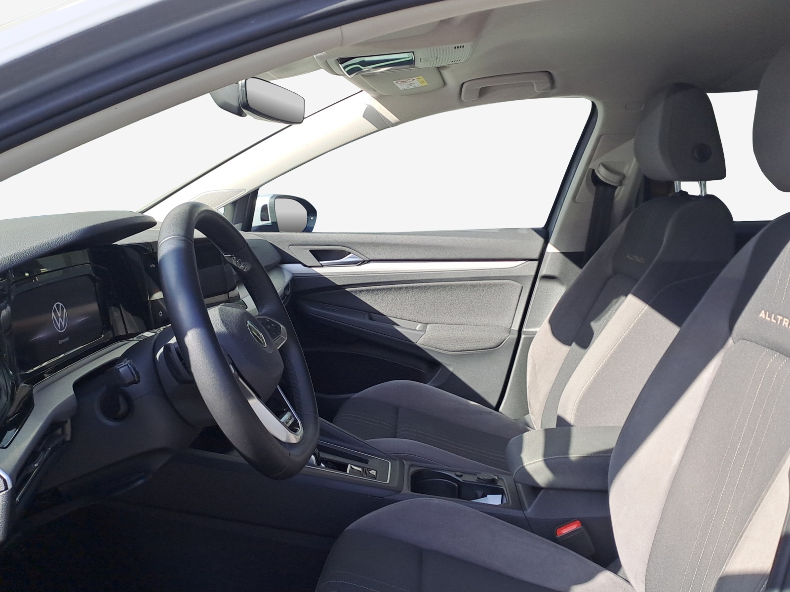 VW Golf 2.0 TDI Alltrack DSG 4Motion-image-5