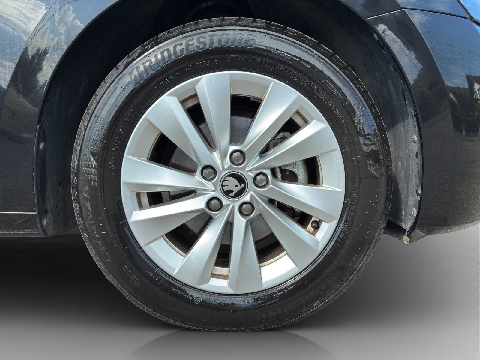 SKODA Octavia Combi 1.5 TSI mHEV DSG Dynamic-image-15