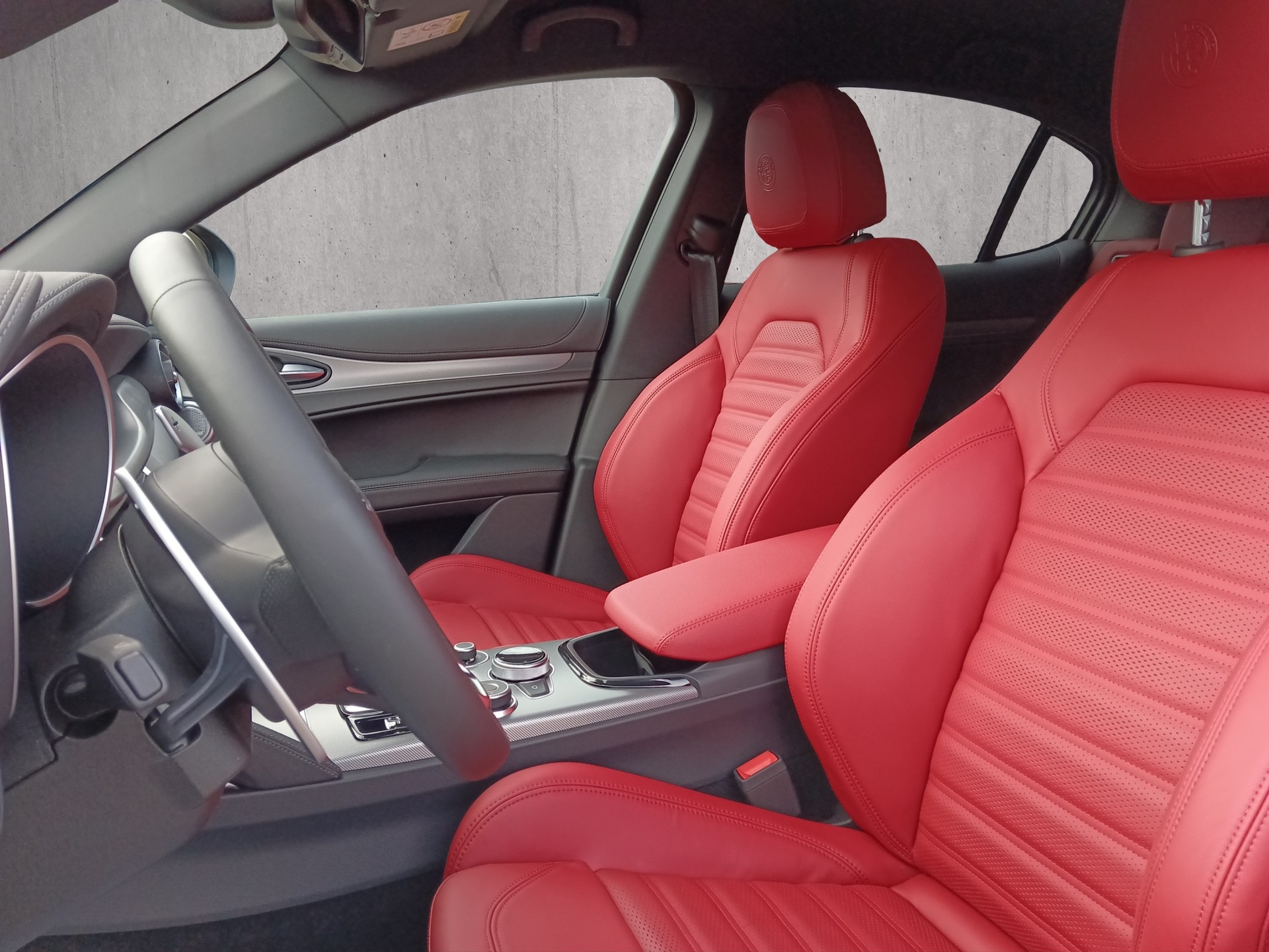 ALFA ROMEO STELVIO 2.0 Q4 280 Veloce-image-6